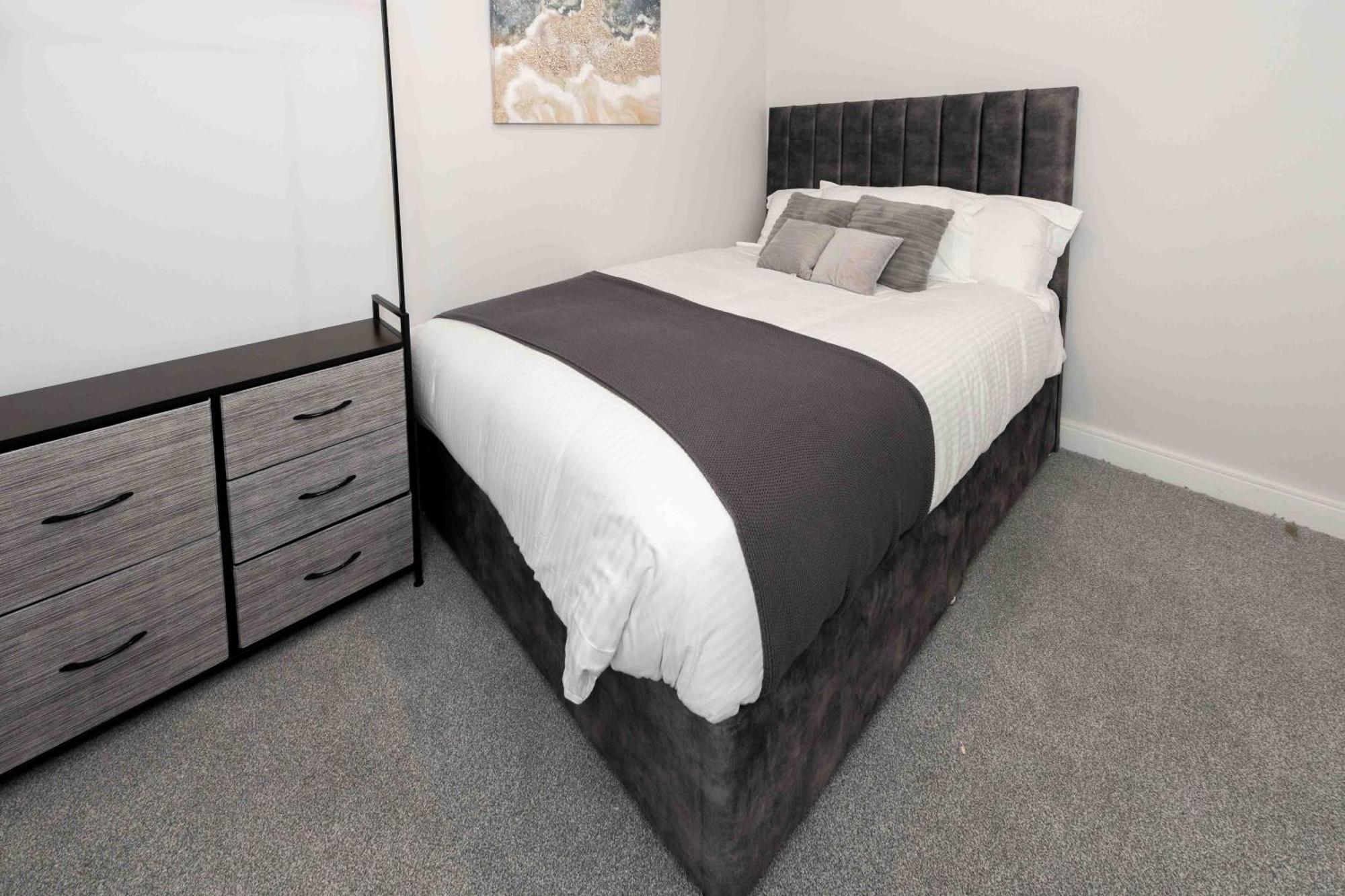 Beautiful, Peaceful, 5 Bedroom With Hot Tub! Vakantiehuis Manchester