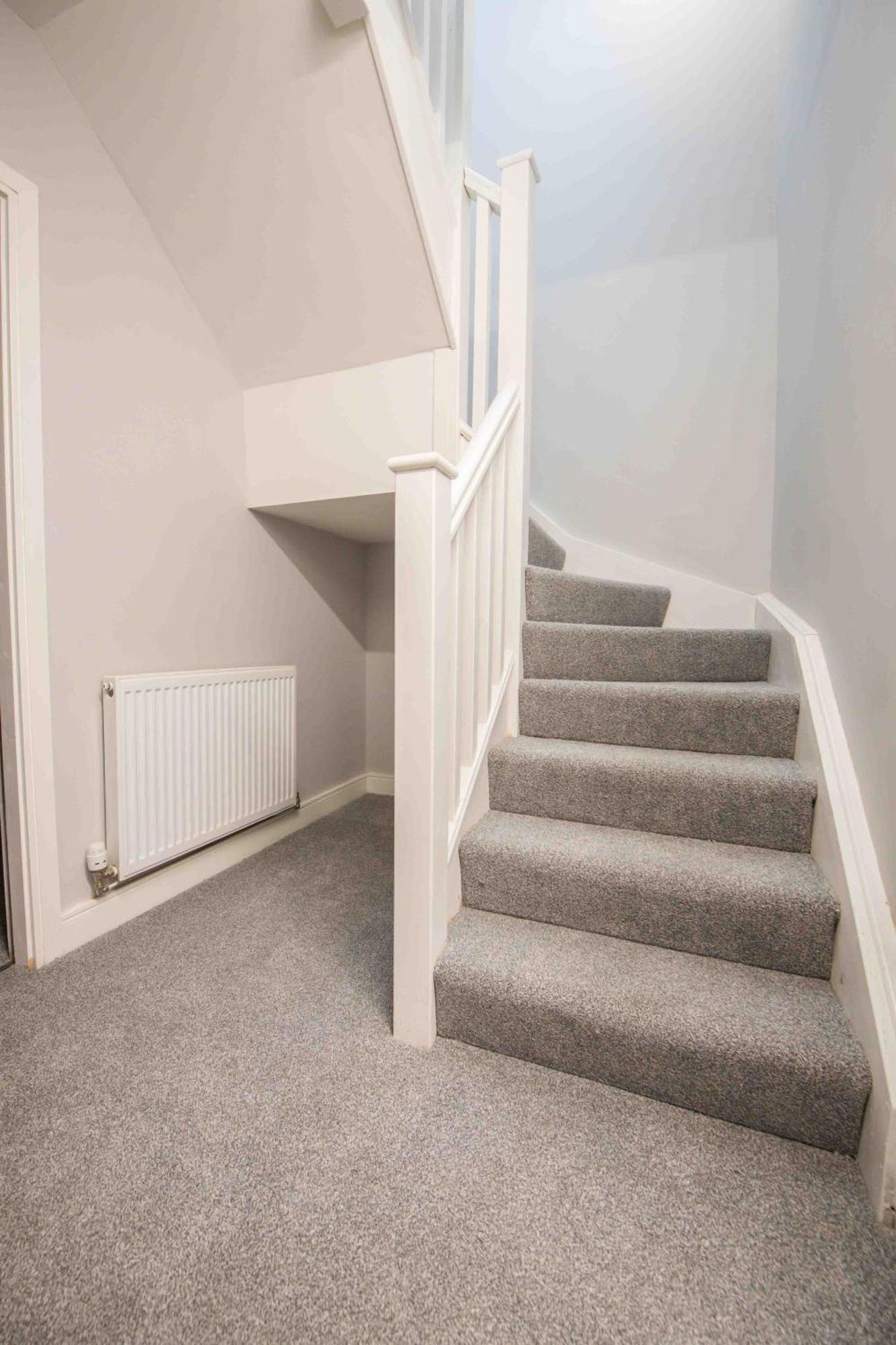 Beautiful, Peaceful, 5 Bedroom With Hot Tub! Holiday home *