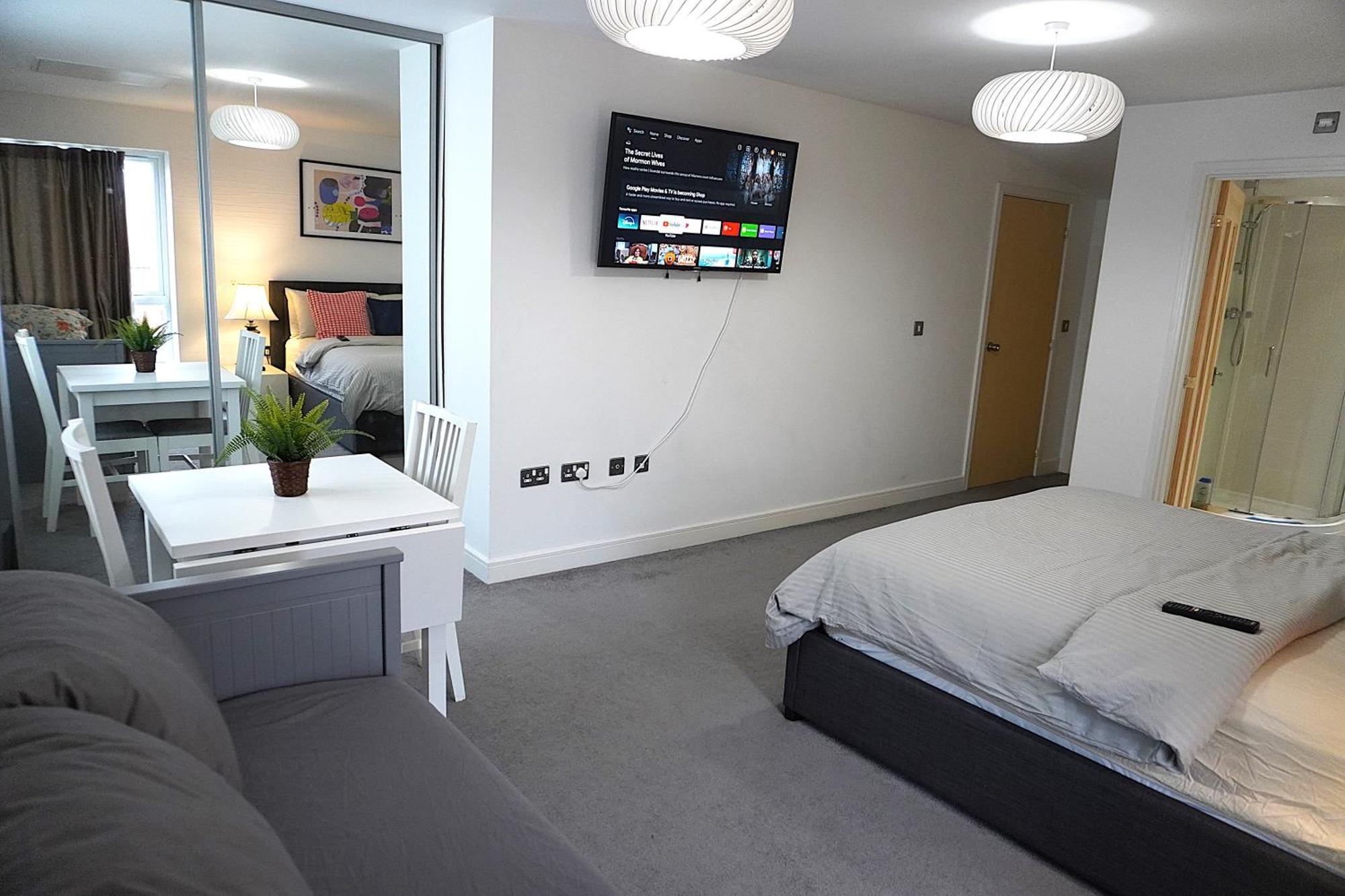 Rylance Luxury House - Free Parking Vakantiehuis Manchester