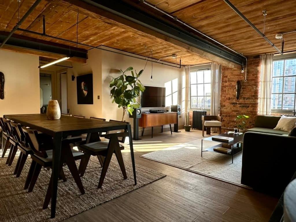Hangar By The Heim Residences Manchester