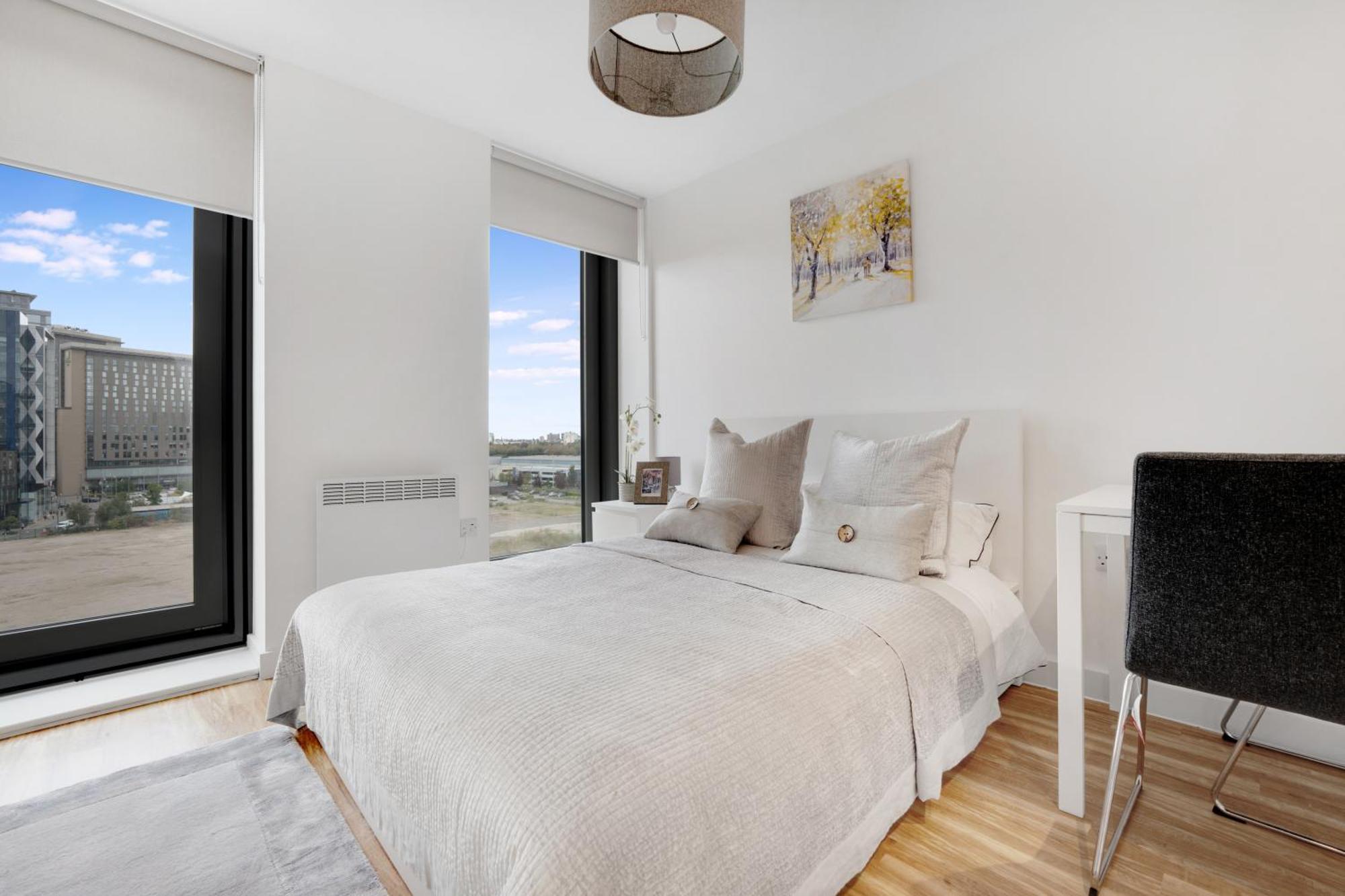 Apartment New! Media 1br Free Wifi Manchester