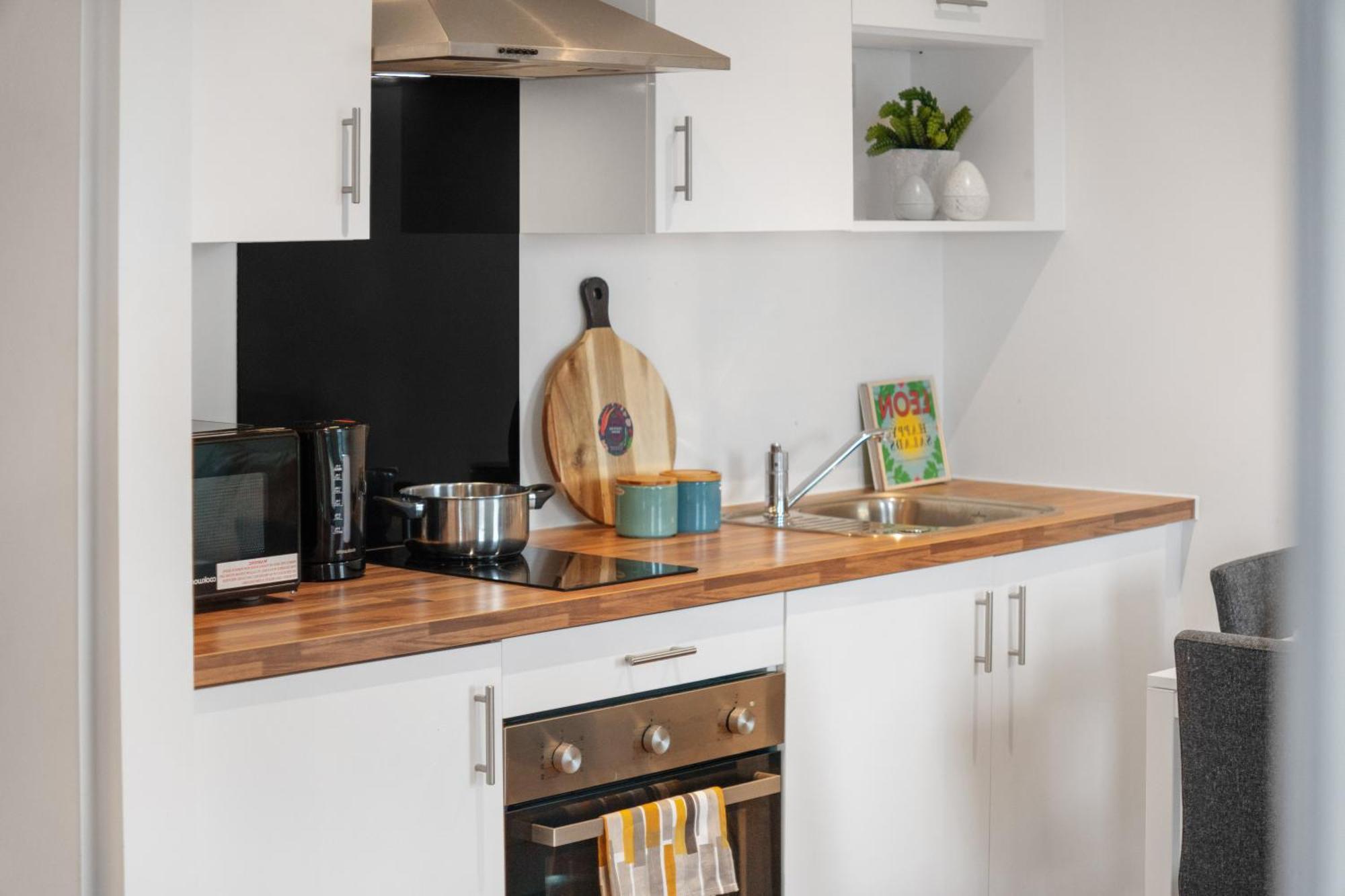 New! Media 1br Free Wifi Apartment