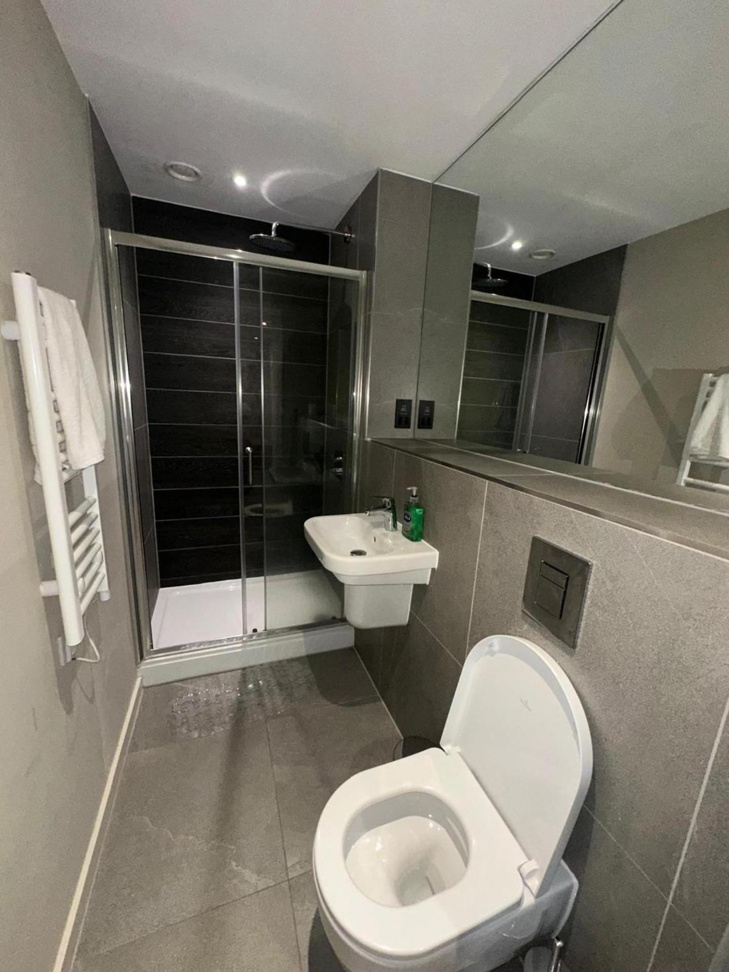 Apartment O M Luxurious