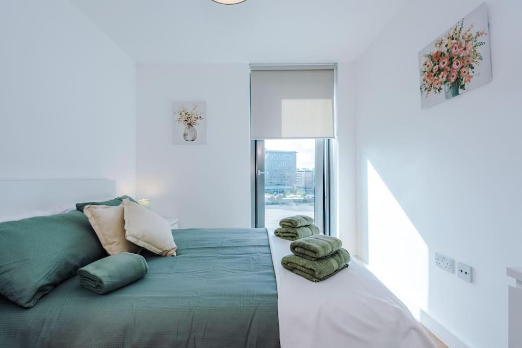 Apartment Media 2bed Apartment, Amazing Views, Smart Tv, Perfect For Contractors, Professionals, Families And Leisure *