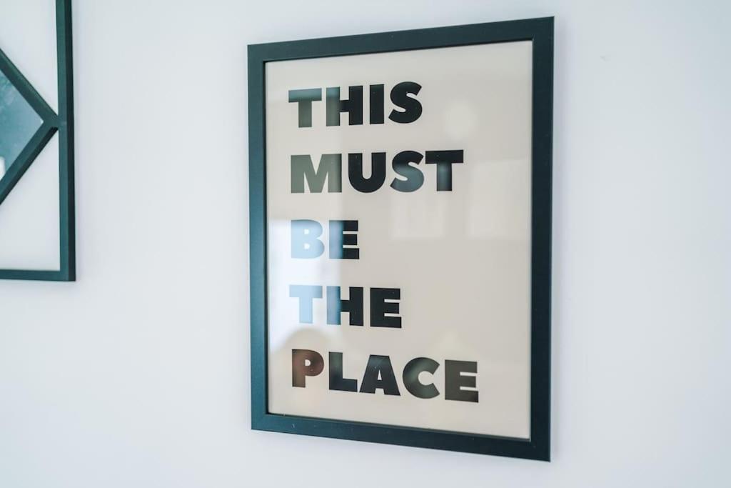 Media 2bed Apartment, Amazing Views, Smart Tv, Perfect For Contractors, Professionals, Families And Leisure * Manchester