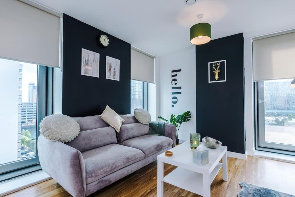 Media 2bed Apartment, Amazing Views, Smart Tv, Perfect For Contractors, Professionals, Families And Leisure Apartment
