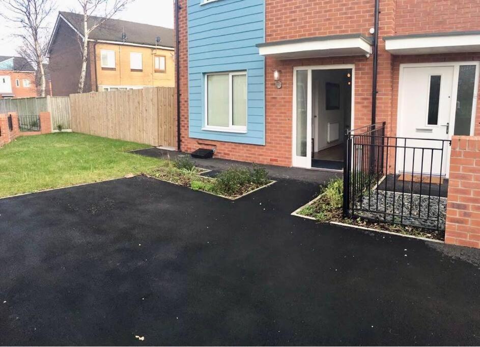 Cosy Modern 3-bed Near Etihad, Coop Arena - Ao Arena And Center Holiday home