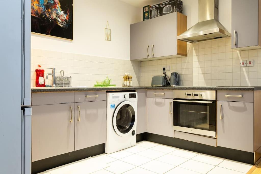Luxury 2br - View Escape Manchester