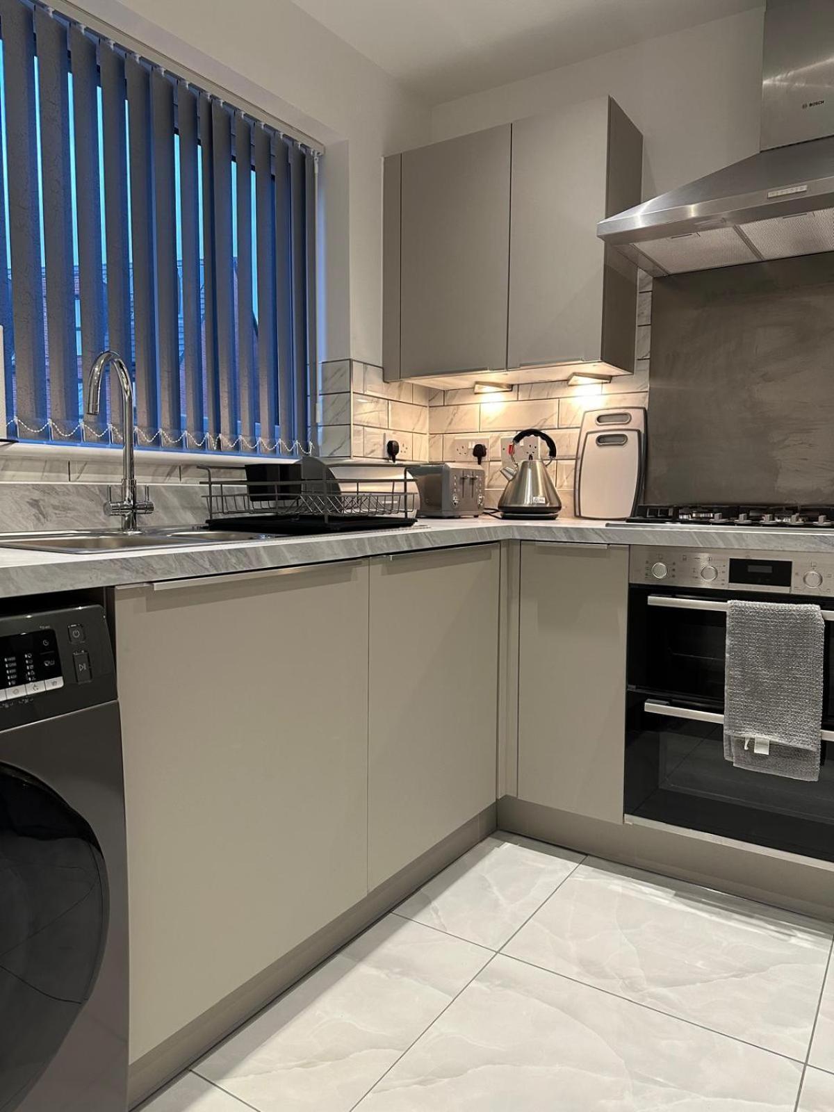 Lush Double With Shared Bathroom Accommodatie bij particulieren Manchester