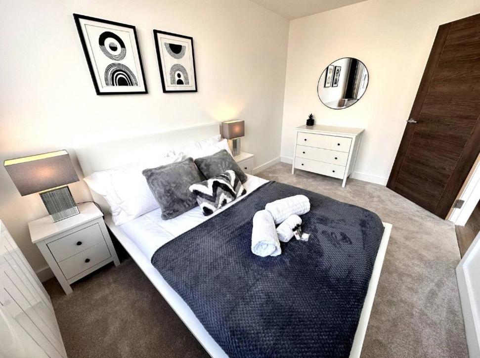 Trafford Bridge Apartment *