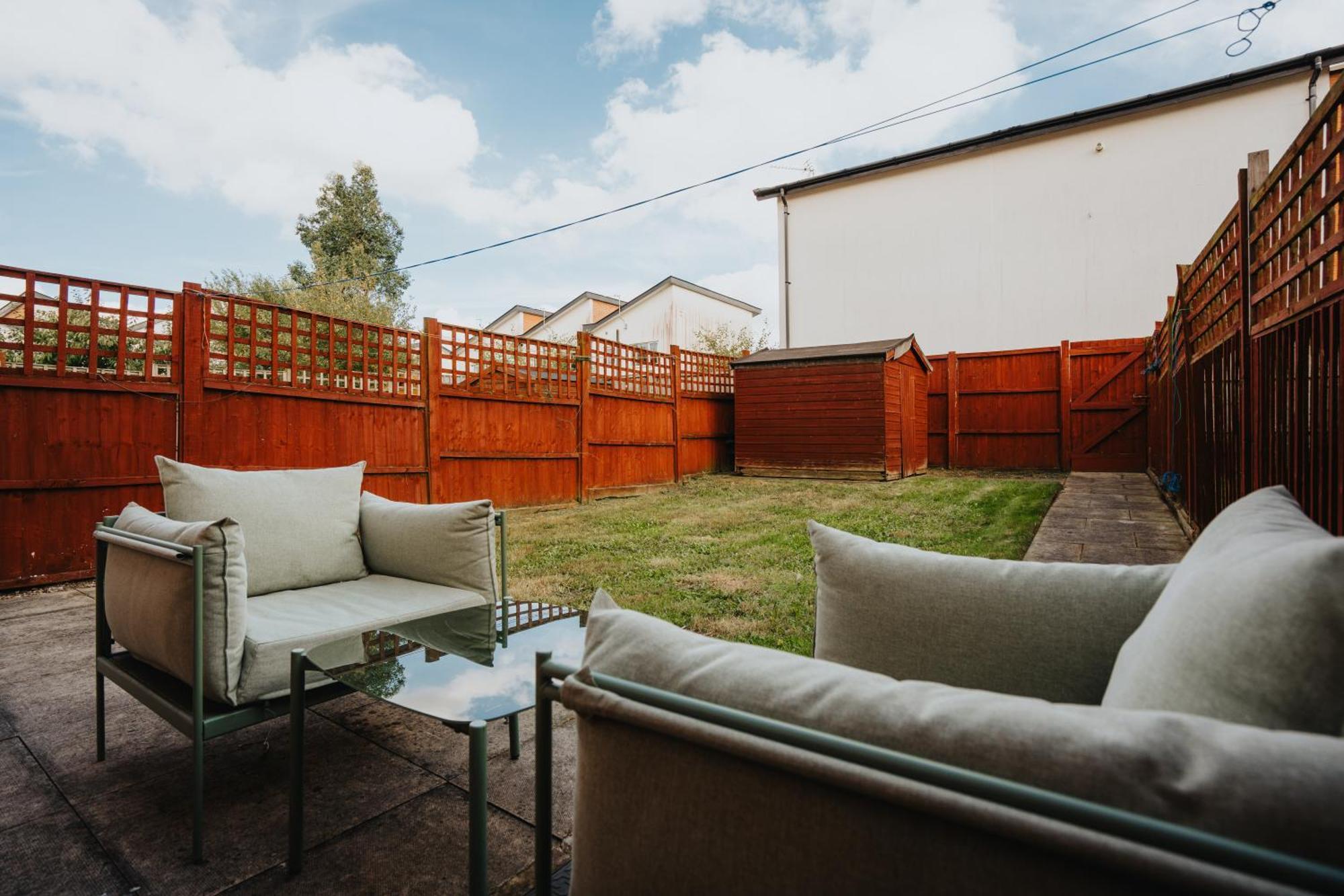 Holiday home Etihad, & Coop Live - Free Parking - 10ppl