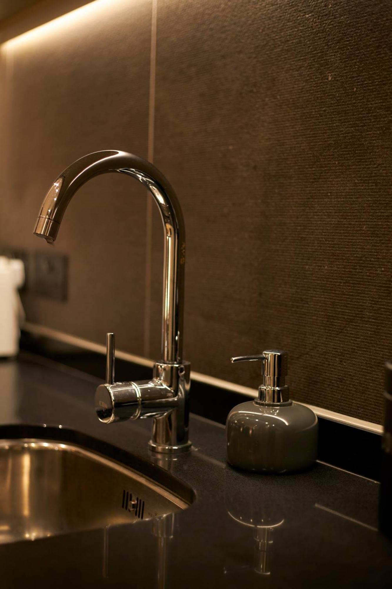 Sleek Haven Luxurious 2bed In Centre Apartment Manchester