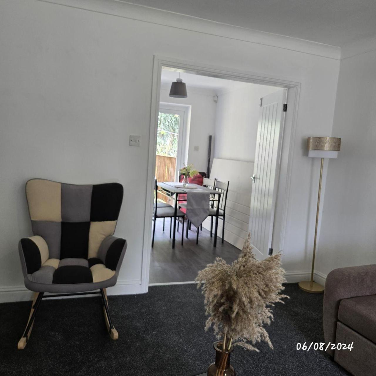 Blissful Retreat - 3-bedroom House Holiday home