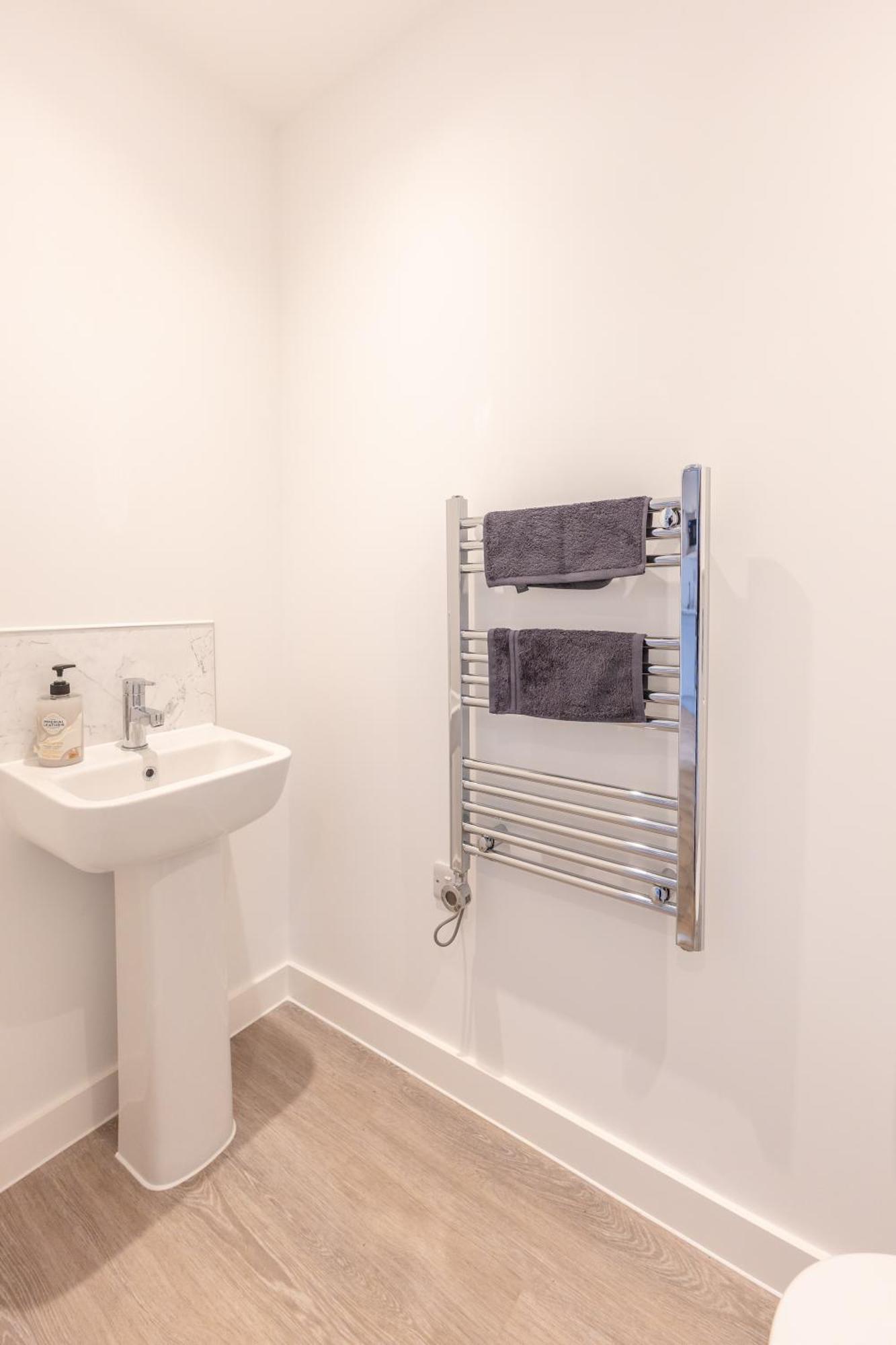 Holiday home Stunning Modern 3 Bedroom Townhouse - Perfect Getaway Manchester