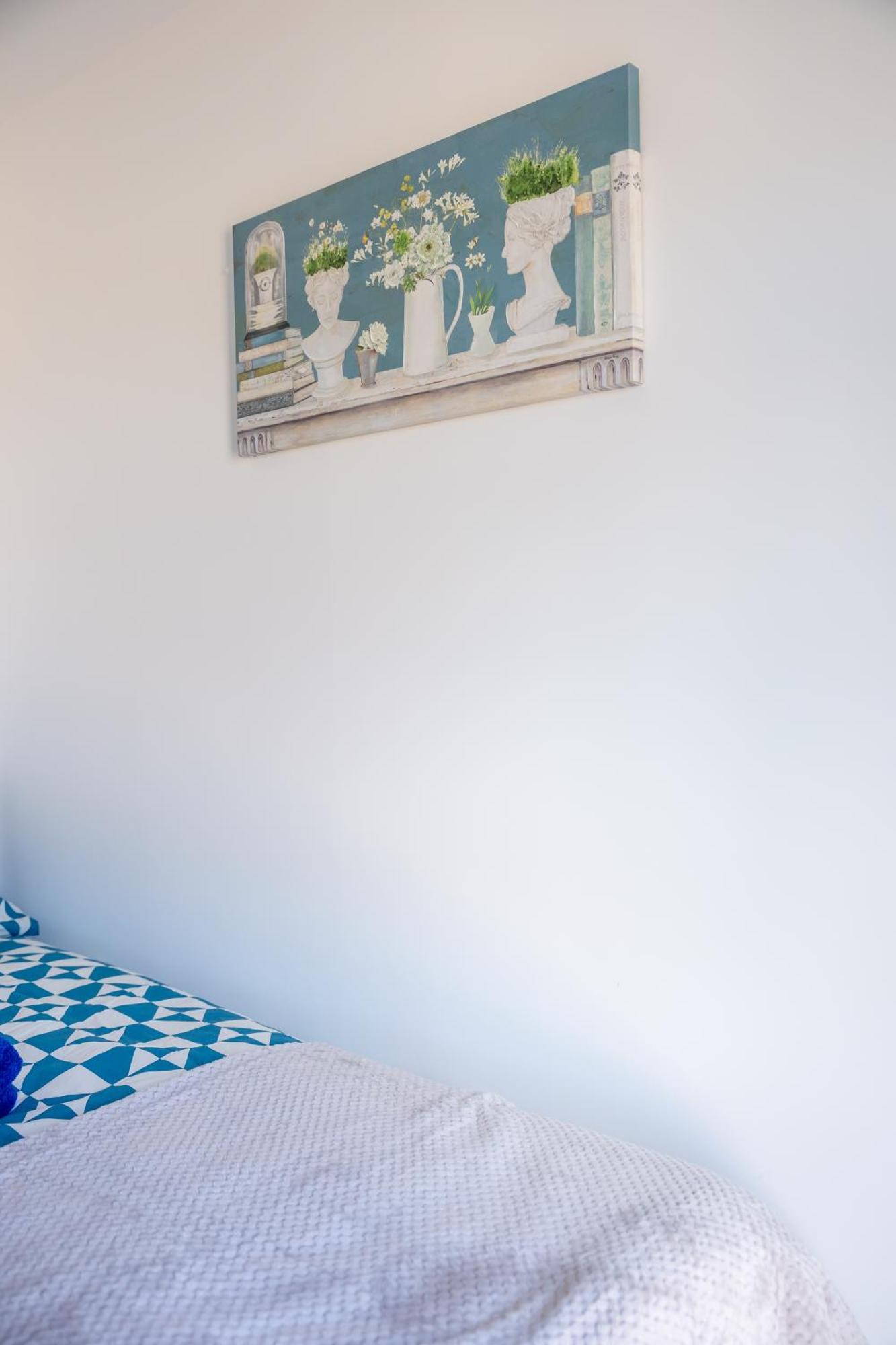 Stunning Modern 3 Bedroom Townhouse - Perfect Getaway *
