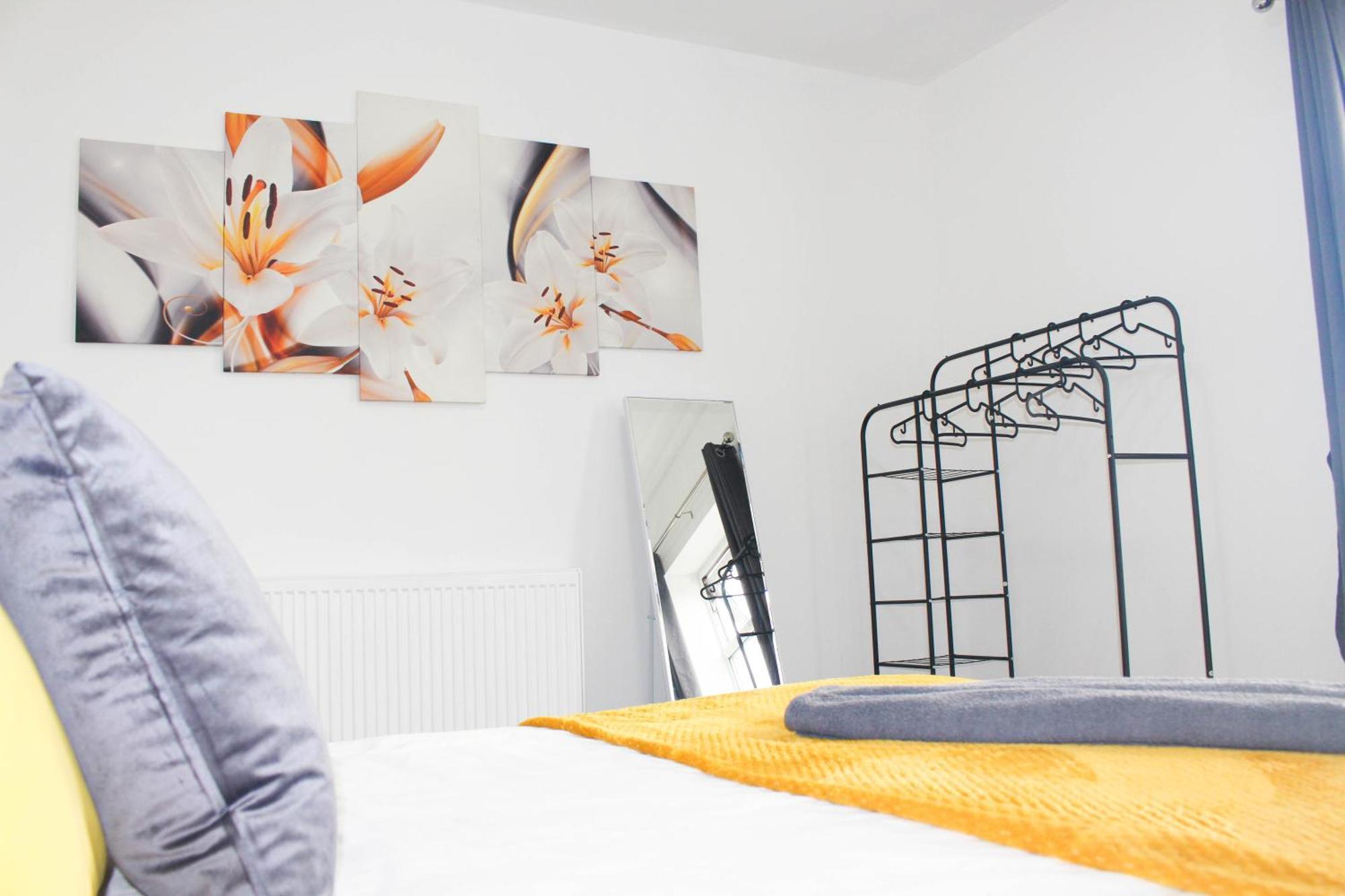 2 Min Walk Etihad Stadium & Coop Arena - 3br, Free Parking Manchester