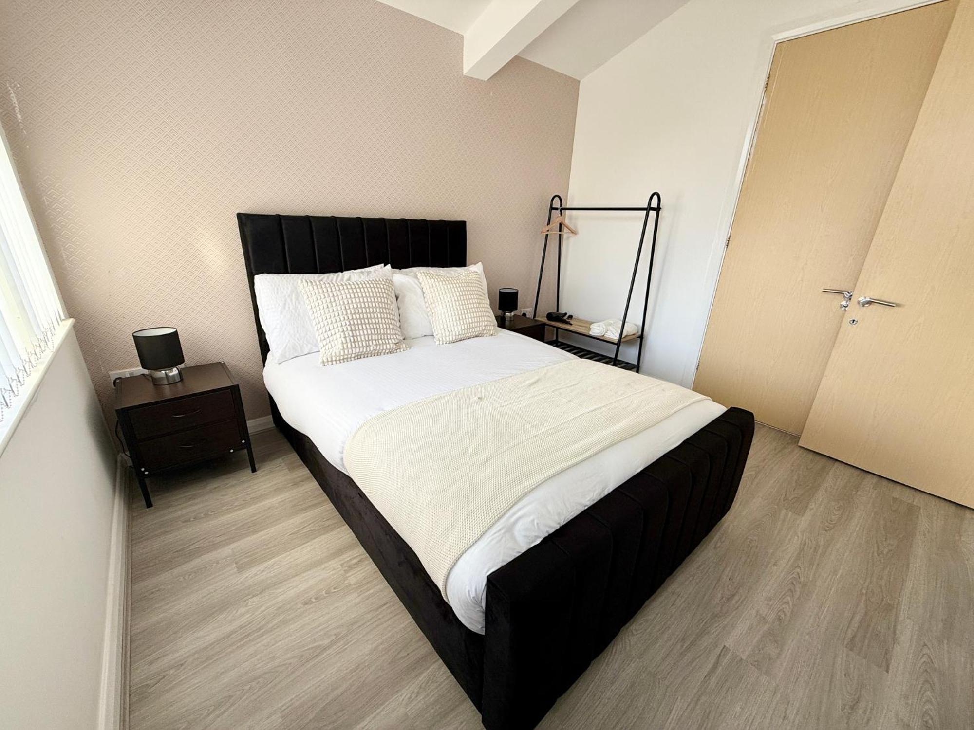 3 Bedroom House With Free Parking Vakantiehuis