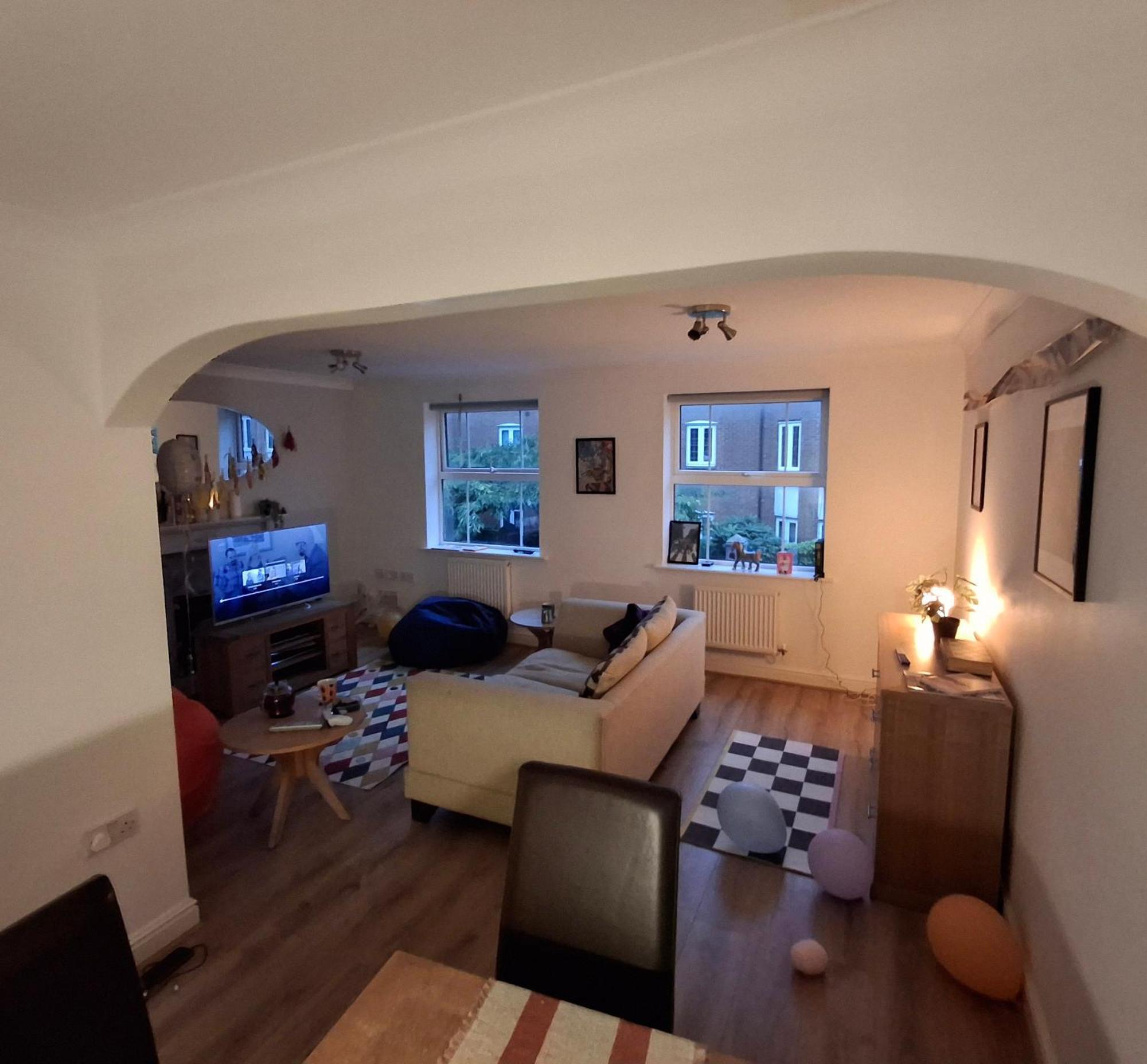 Vakantiehuis Cosy 4 Bed Townhouse *