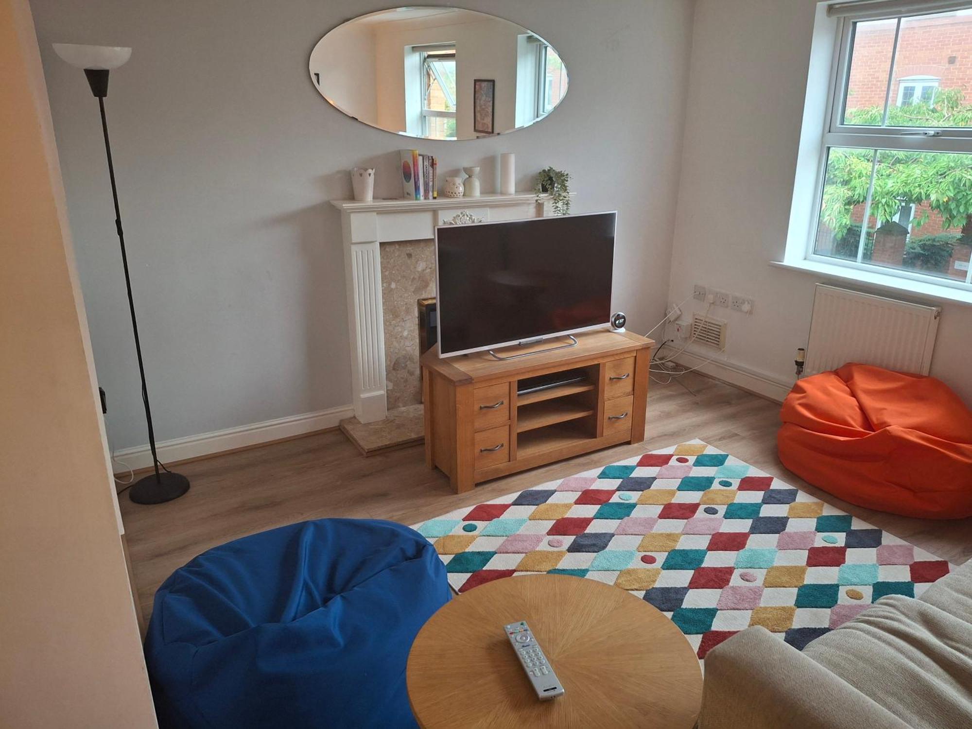 Cosy 4 Bed Townhouse