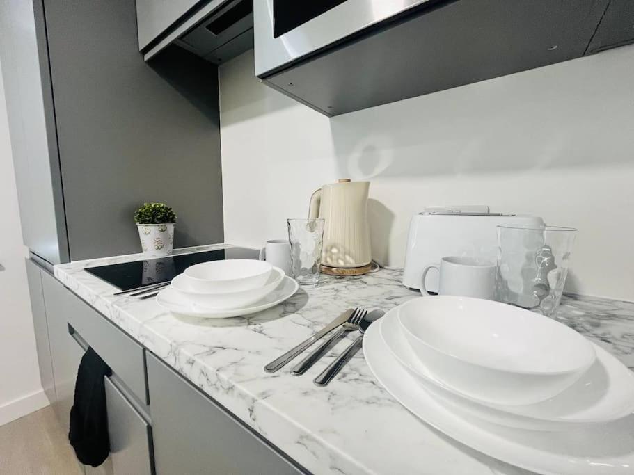 Sophisticated Escape, Walk To Stadium Museum Apartment *