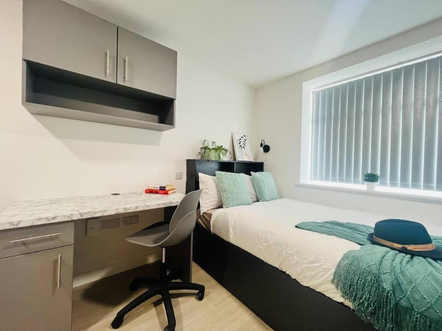 Sophisticated Escape, Walk To Stadium Museum Apartment *