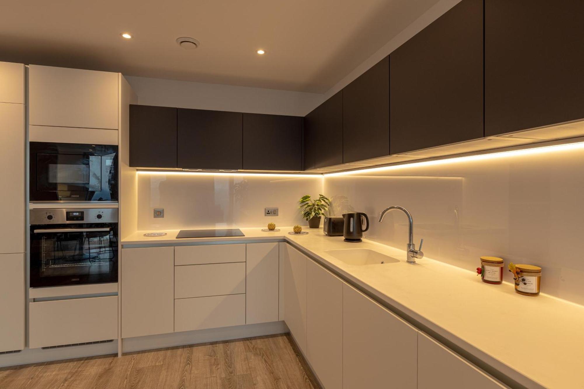 Ahg Luxury Tower - 44th Floor With Stunning Views At Apartment