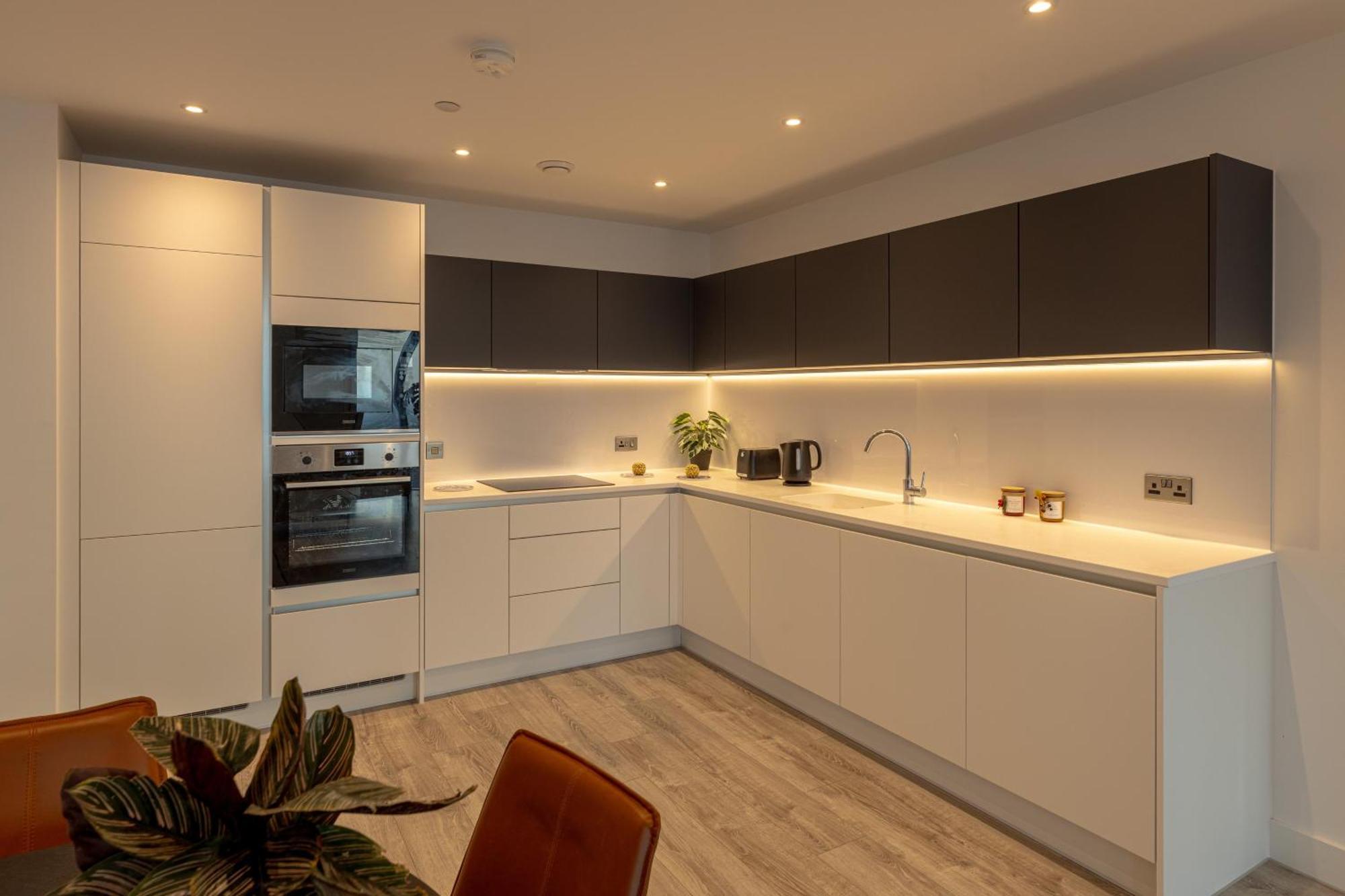 Ahg Luxury Tower - 44th Floor With Stunning Views At Apartment Manchester