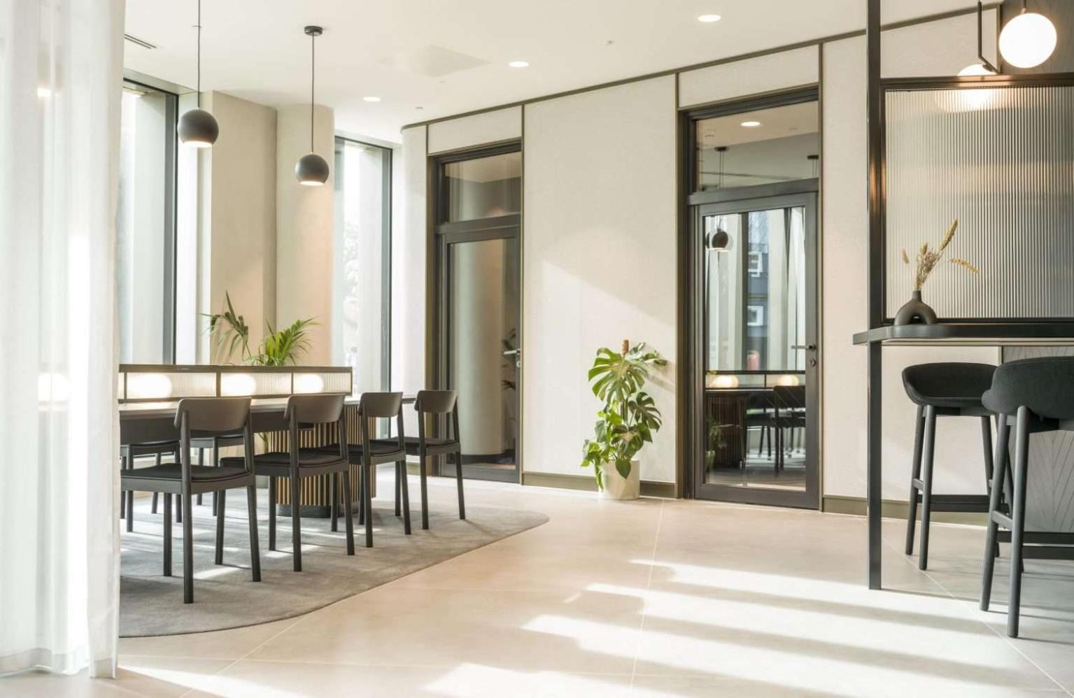 Ahg Luxury Tower - 44th Floor With Stunning Views At Manchester