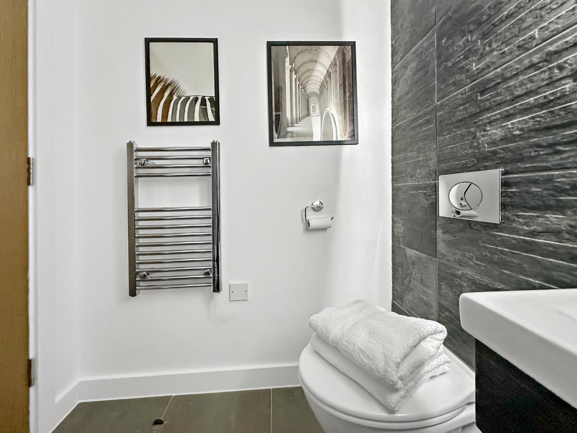 Drillzstays - Of Salford Apartment *