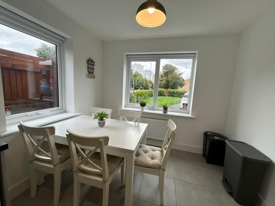 4-bedroom New House Near Centre *