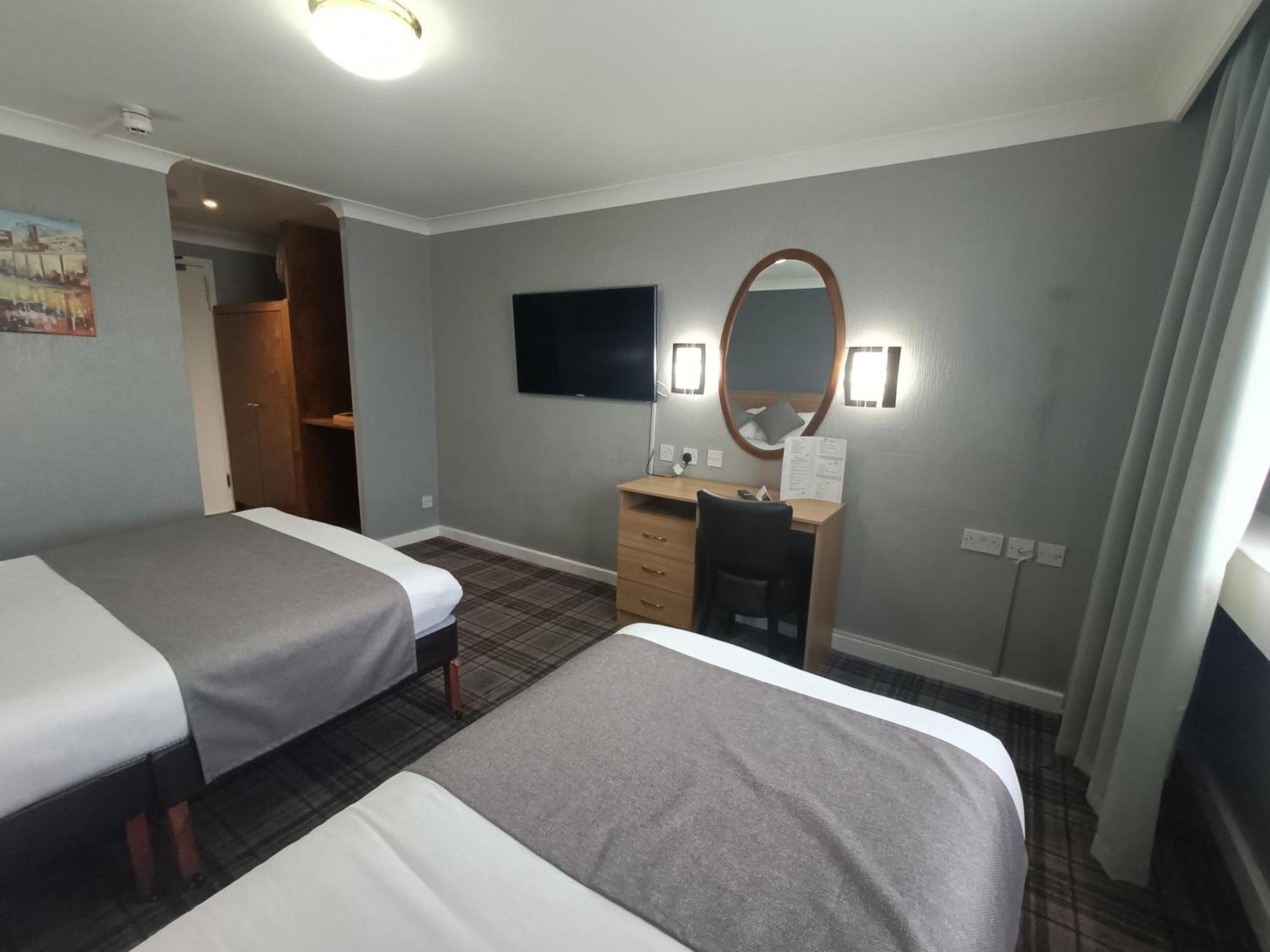 Airport Hotel