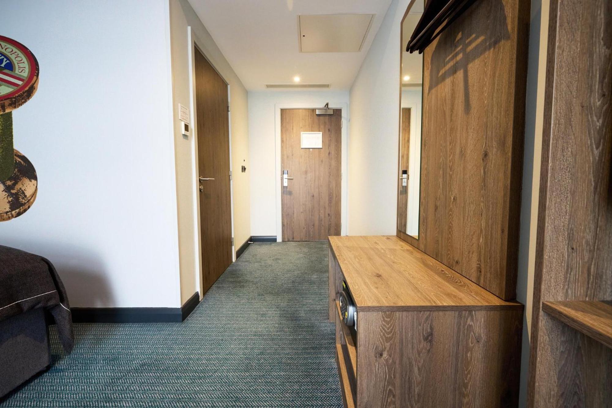 - The Niu, Loom North By Ihg Hotel 3*