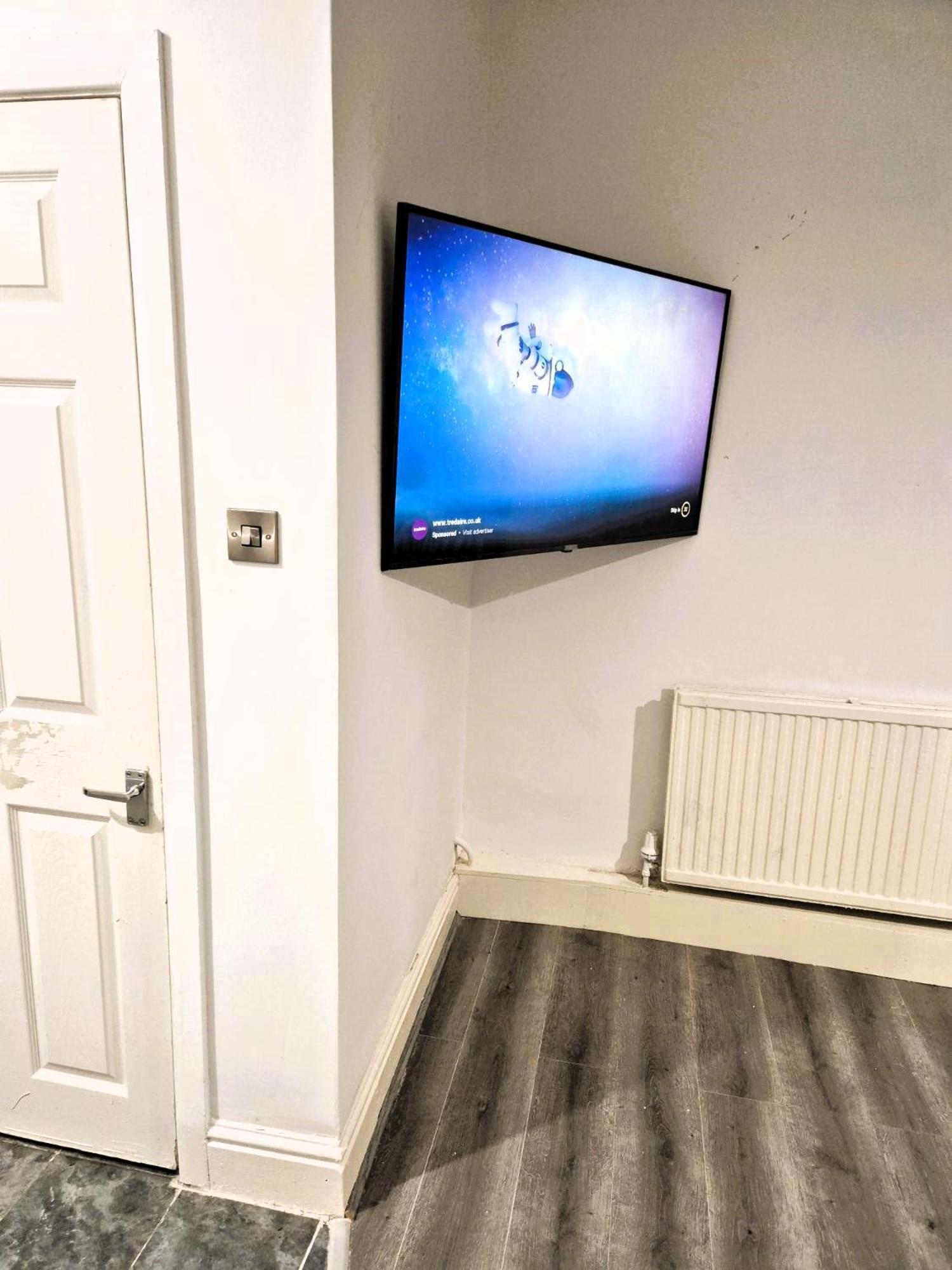 Apartment Affordably Elegant Close To Coop Live, Etihad Stadium And Centre Manchester