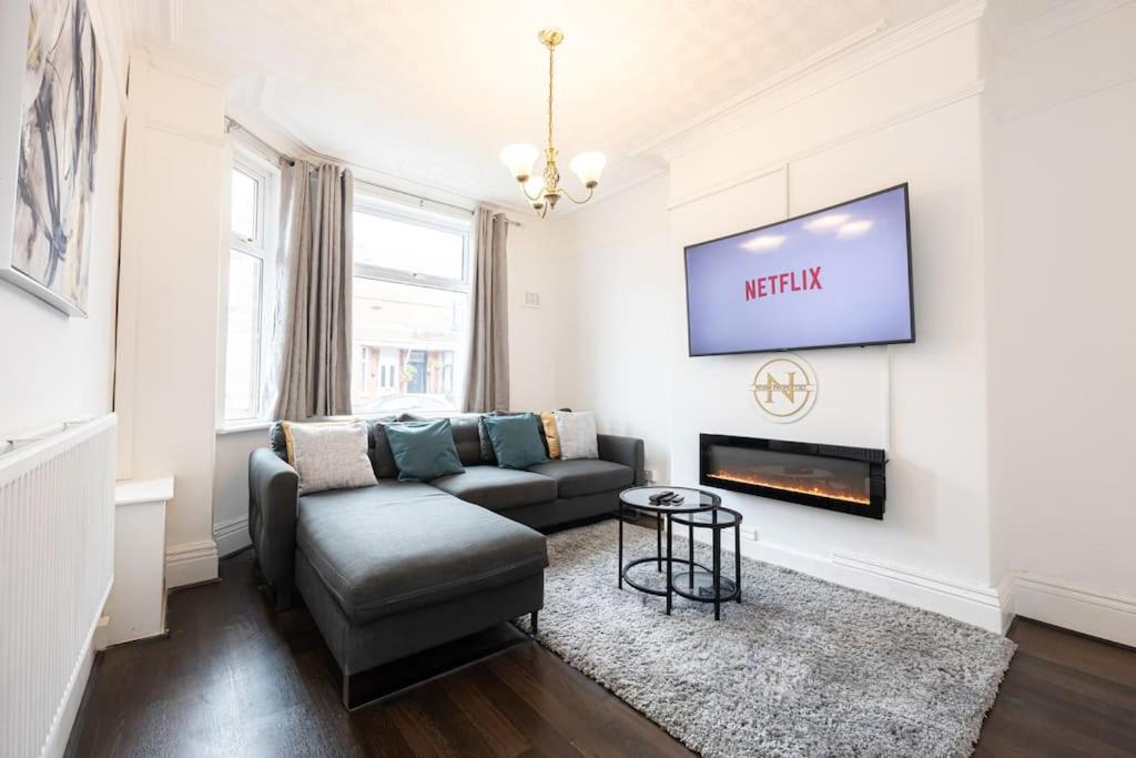 Appartement Old Trafford Modern 3 Bedroom House Manchester