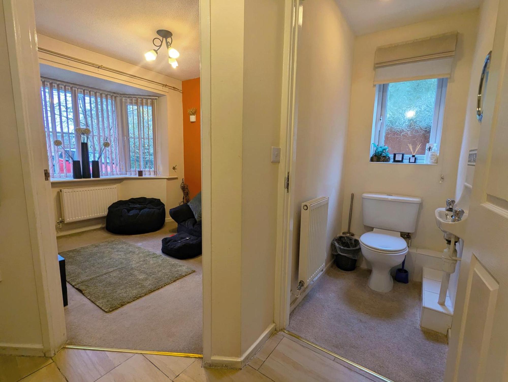 Spacious 4 Bed Riverside *