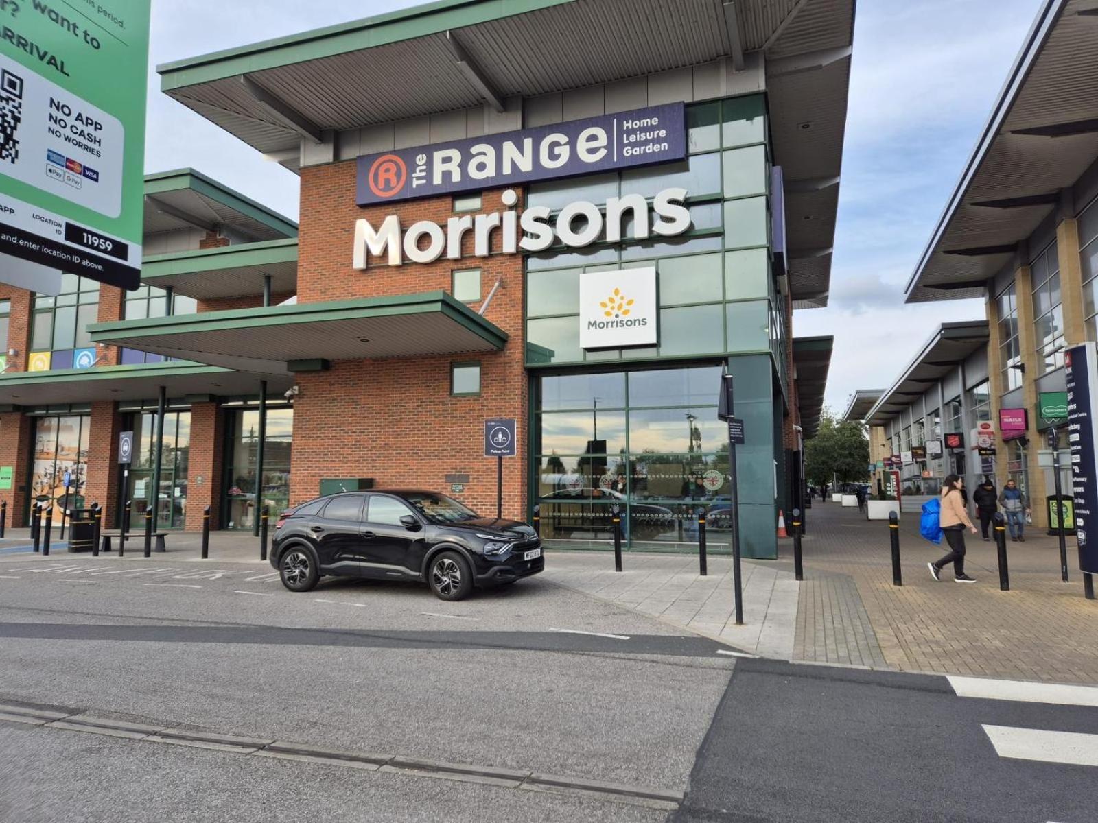 Apartment Affordably Elegant Close To Coop Live, Etihad Stadium And Centre