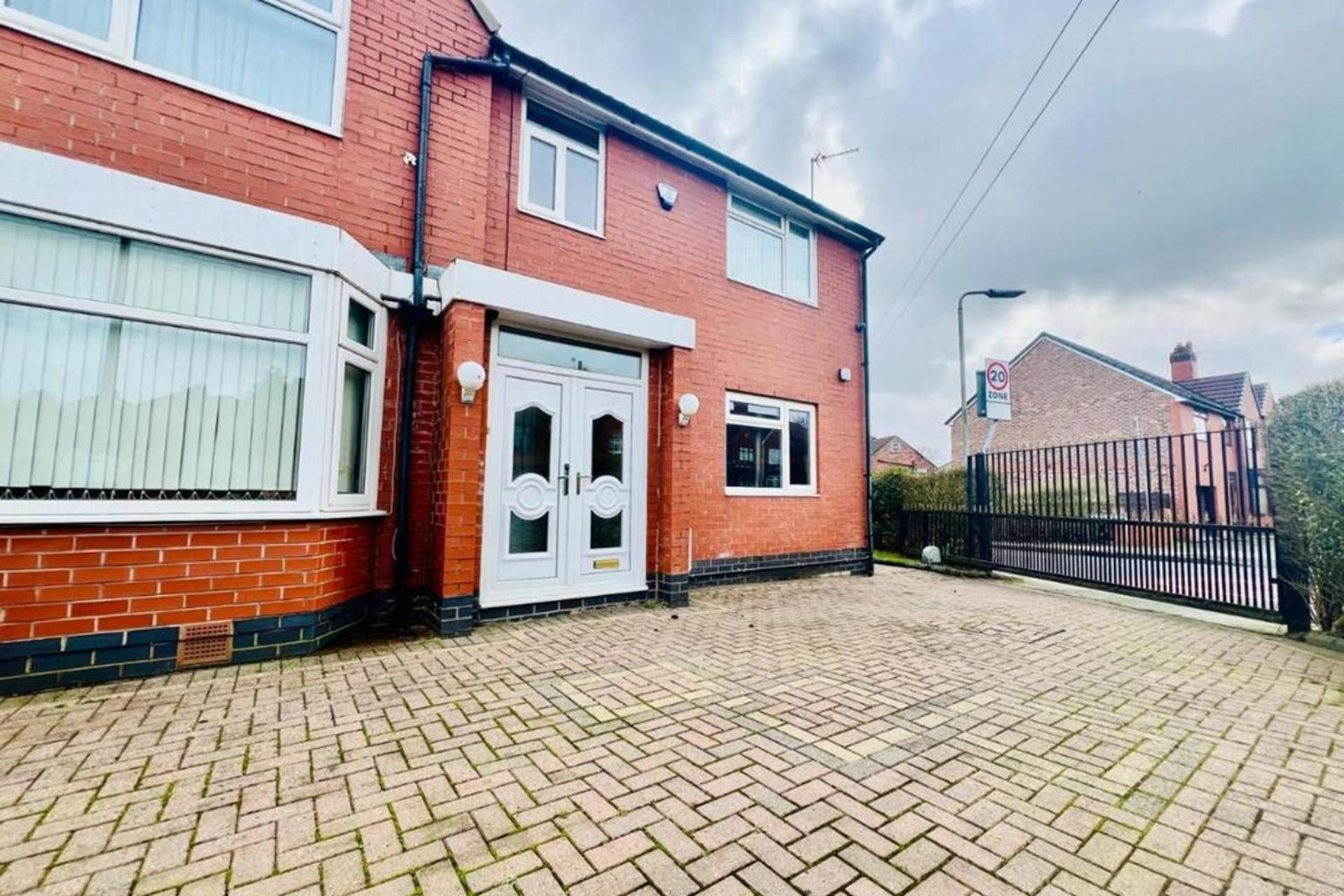 Sweet - Spacious 7br House Holiday home