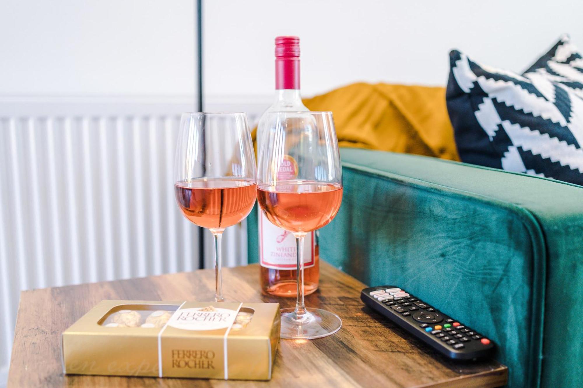 Rest&recharge At Waterway House Vakantiehuis Manchester