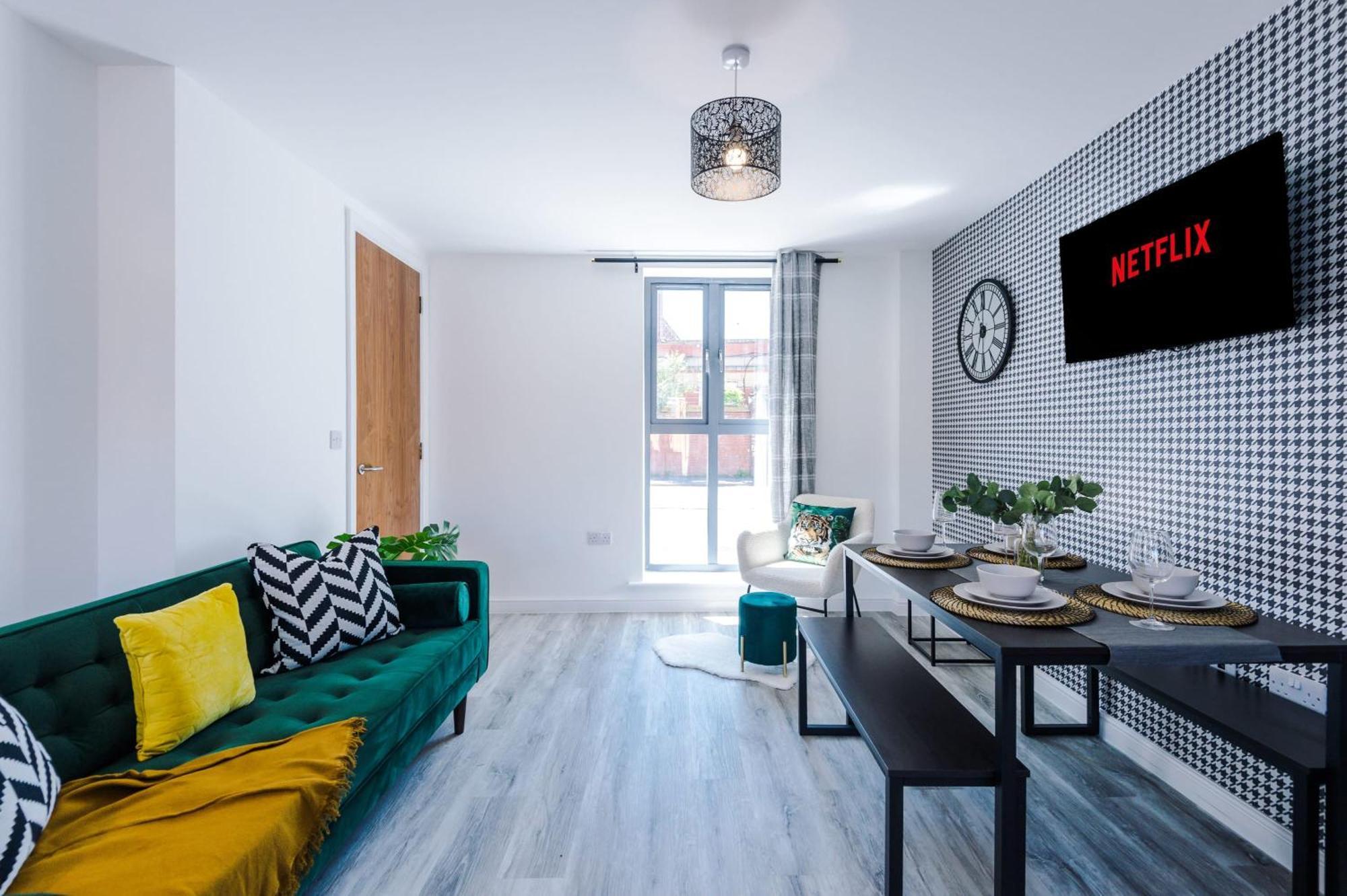 Vakantiehuis Rest&recharge At Waterway House Manchester