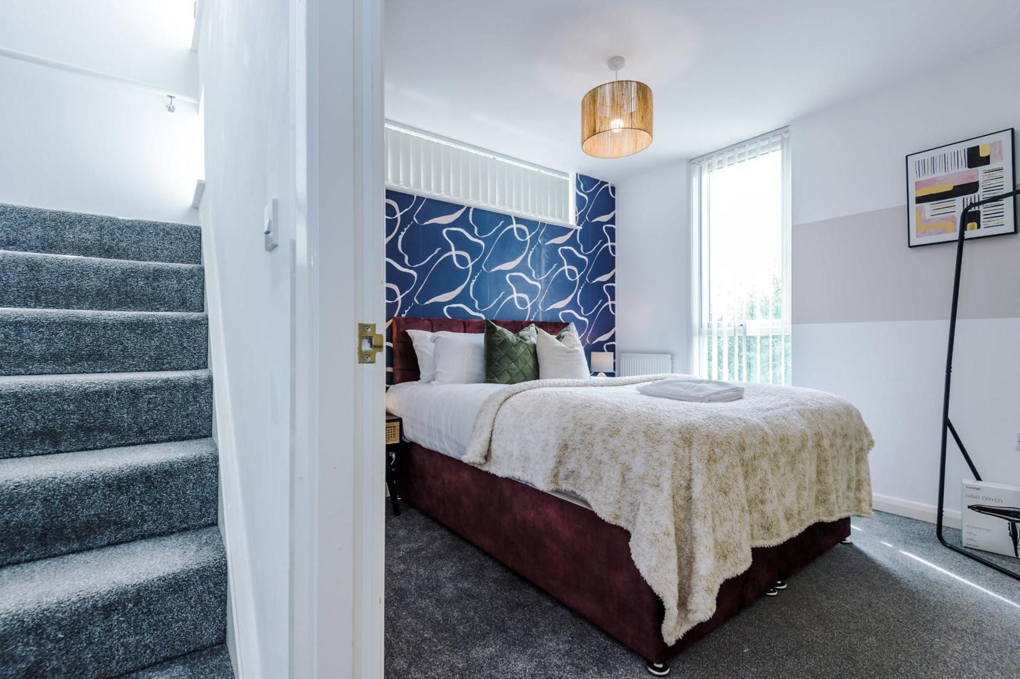 Townhouse 5mins To Centre And Etihad - Free Secure Parking Vakantiehuis Manchester