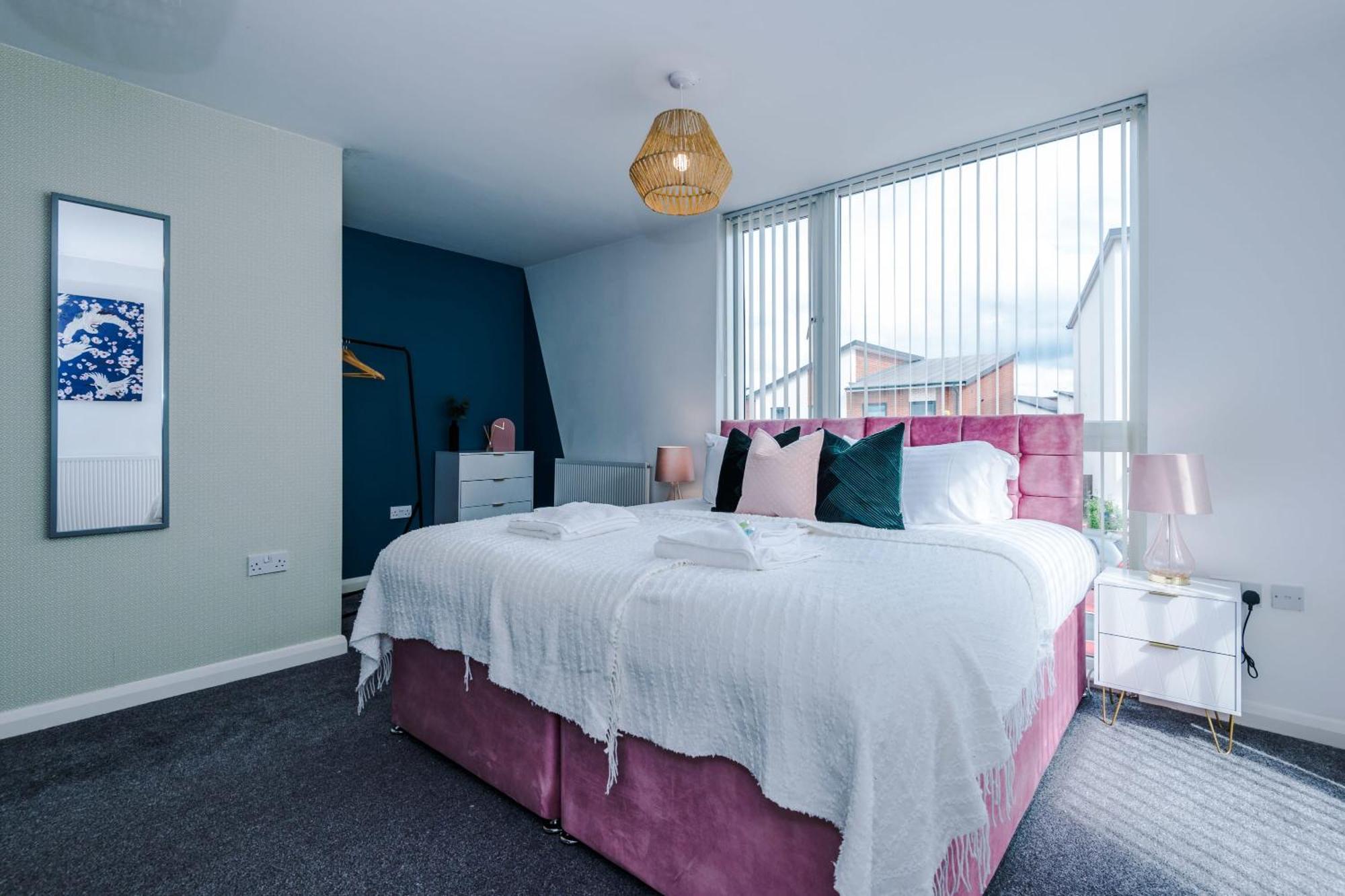 Townhouse 5mins To Centre And Etihad - Free Secure Parking