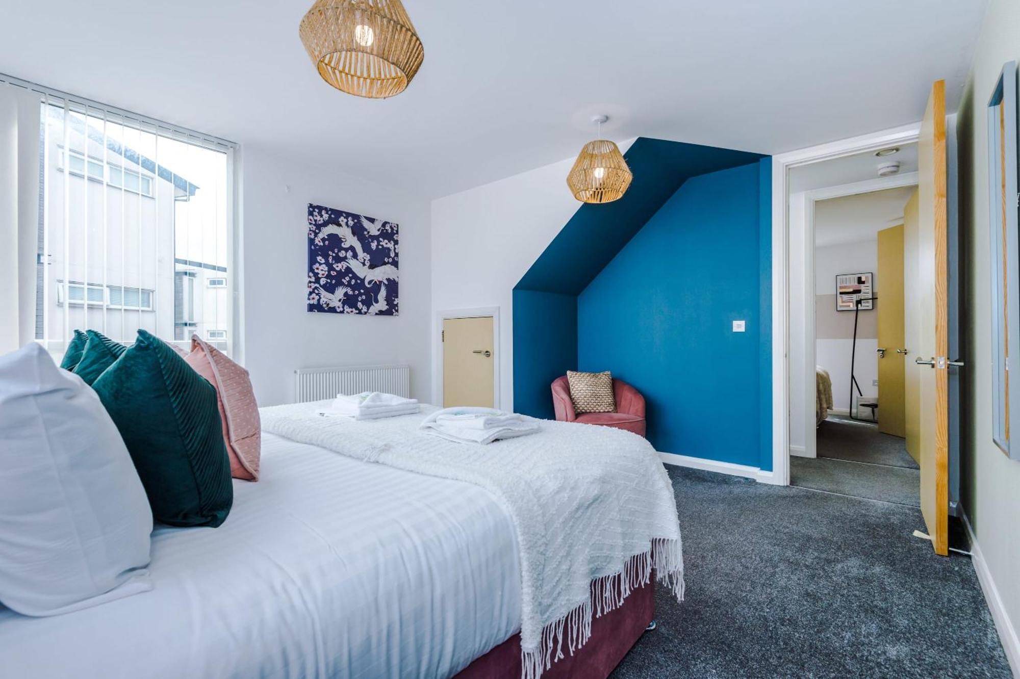 Townhouse 5mins To Centre And Etihad - Free Secure Parking *