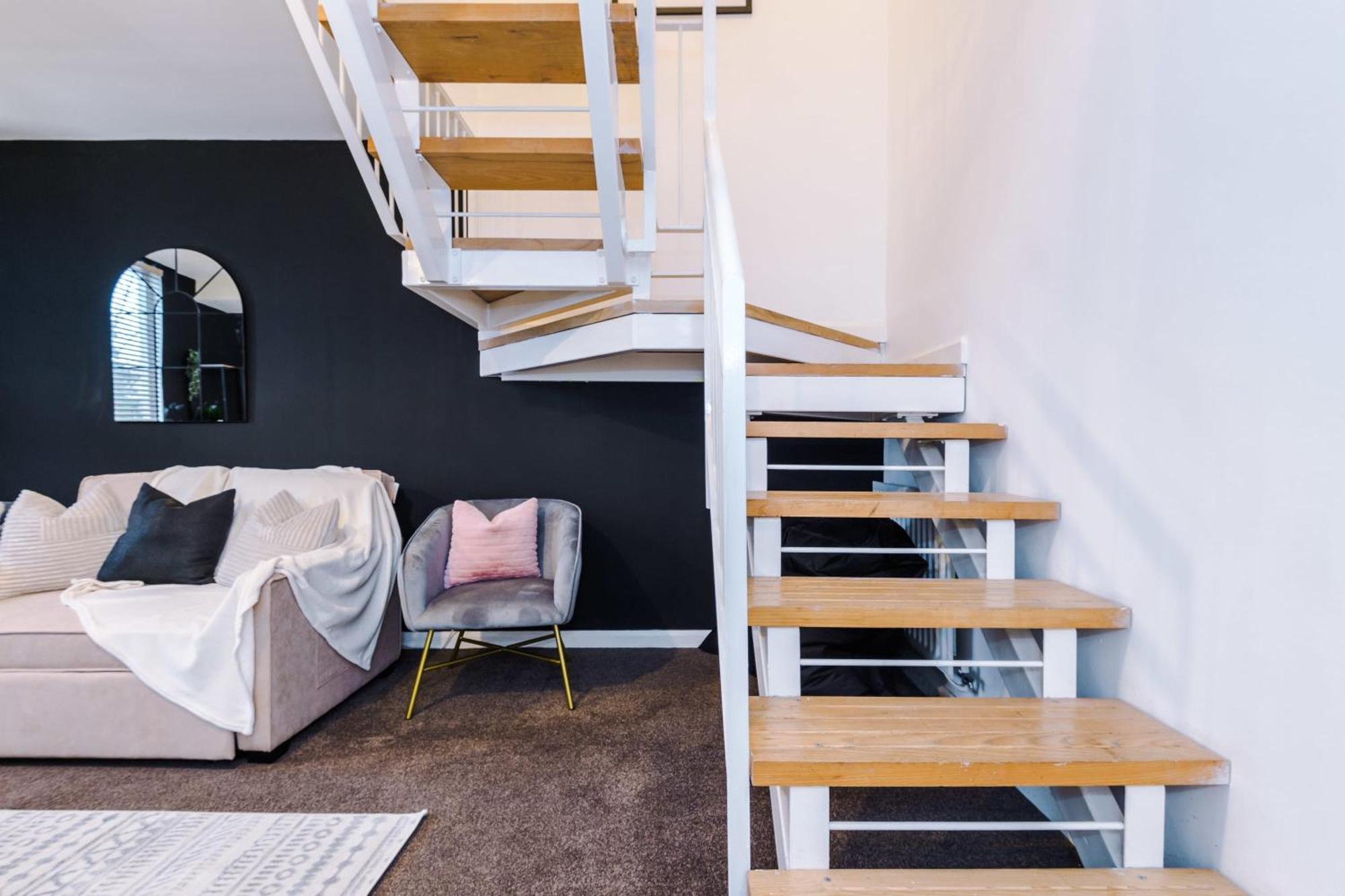 Rest&recharge At A Spacious Townhouse By The Etihad *