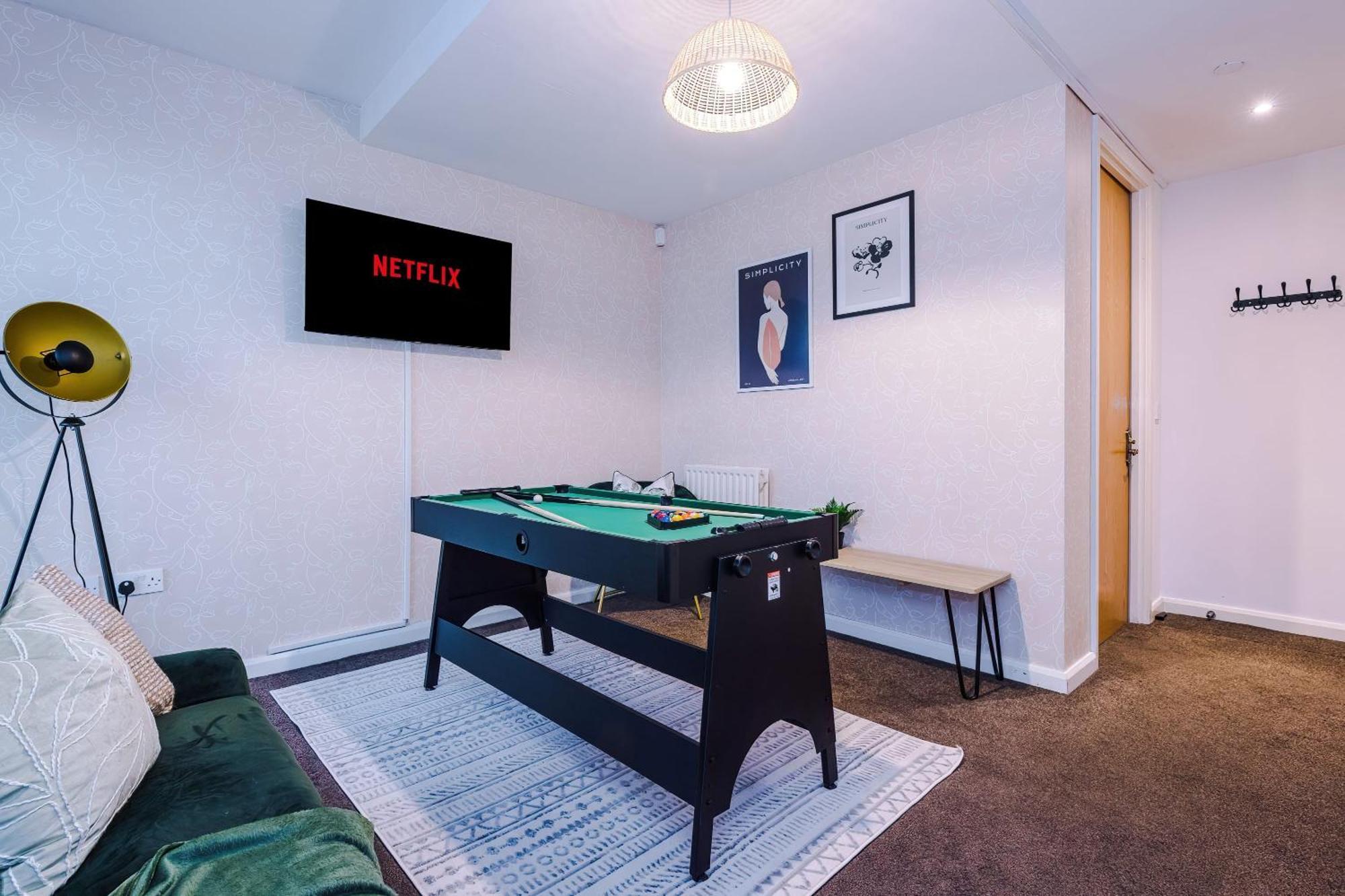 Vakantiehuis Rest&recharge At A Spacious Townhouse By The Etihad