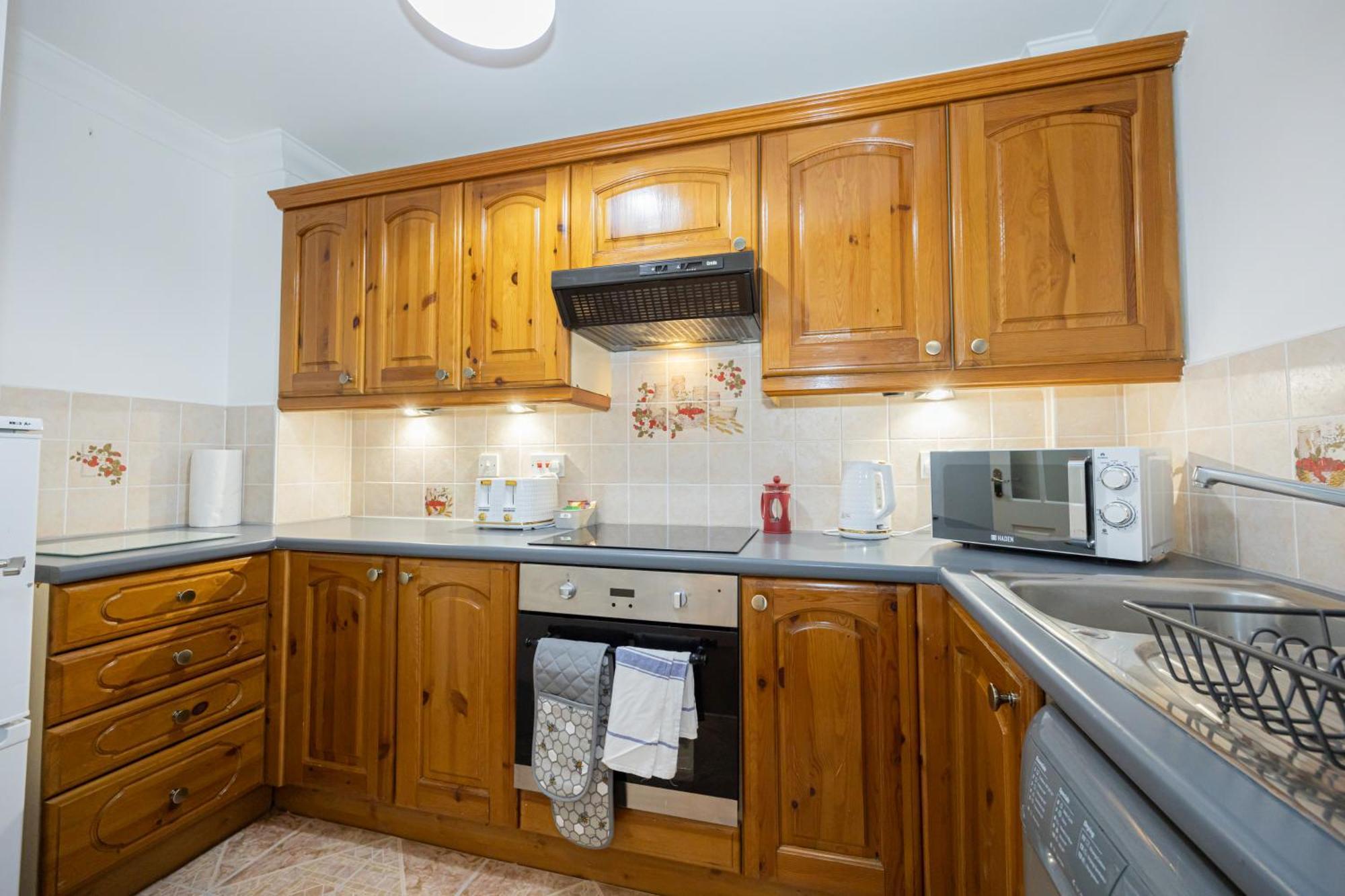 Apartment The Burton- Free Gated Parking Manchester