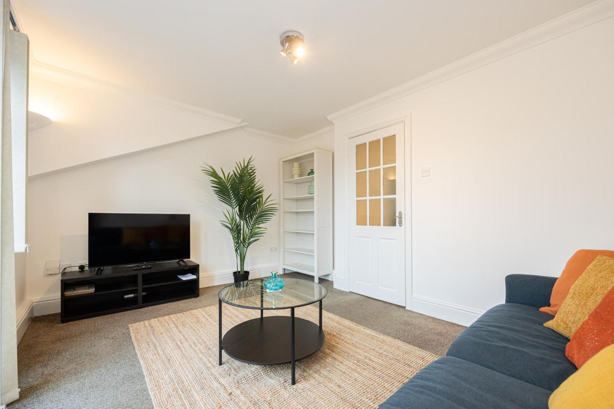 Appartement The Burton- Free Gated Parking *