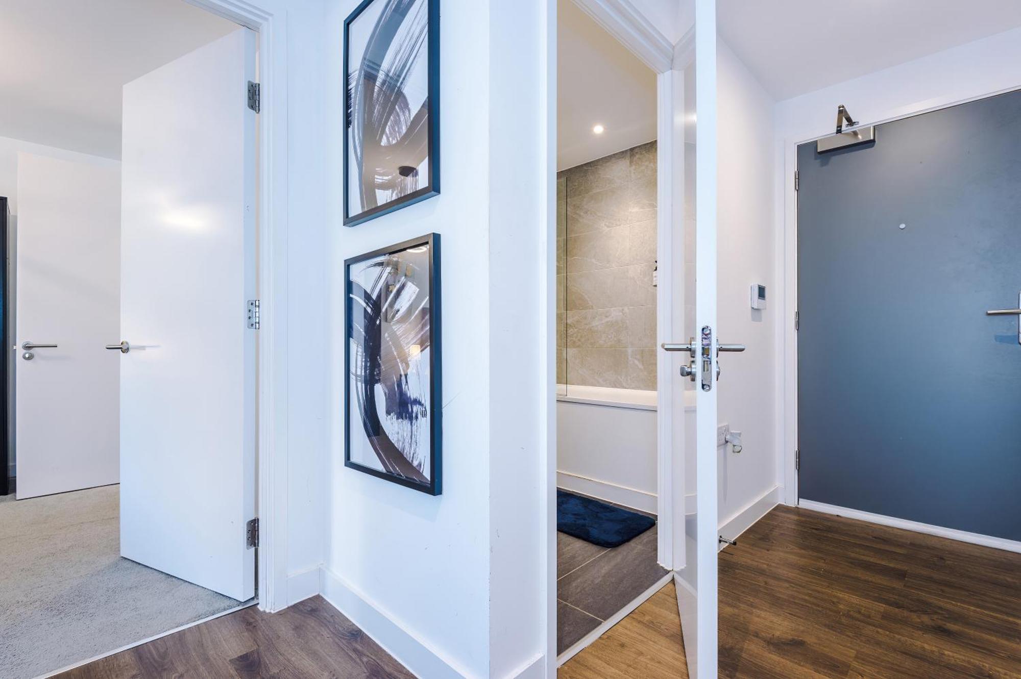 Digital Nomad Hq Stylish Flat, Workspace & Wifi *