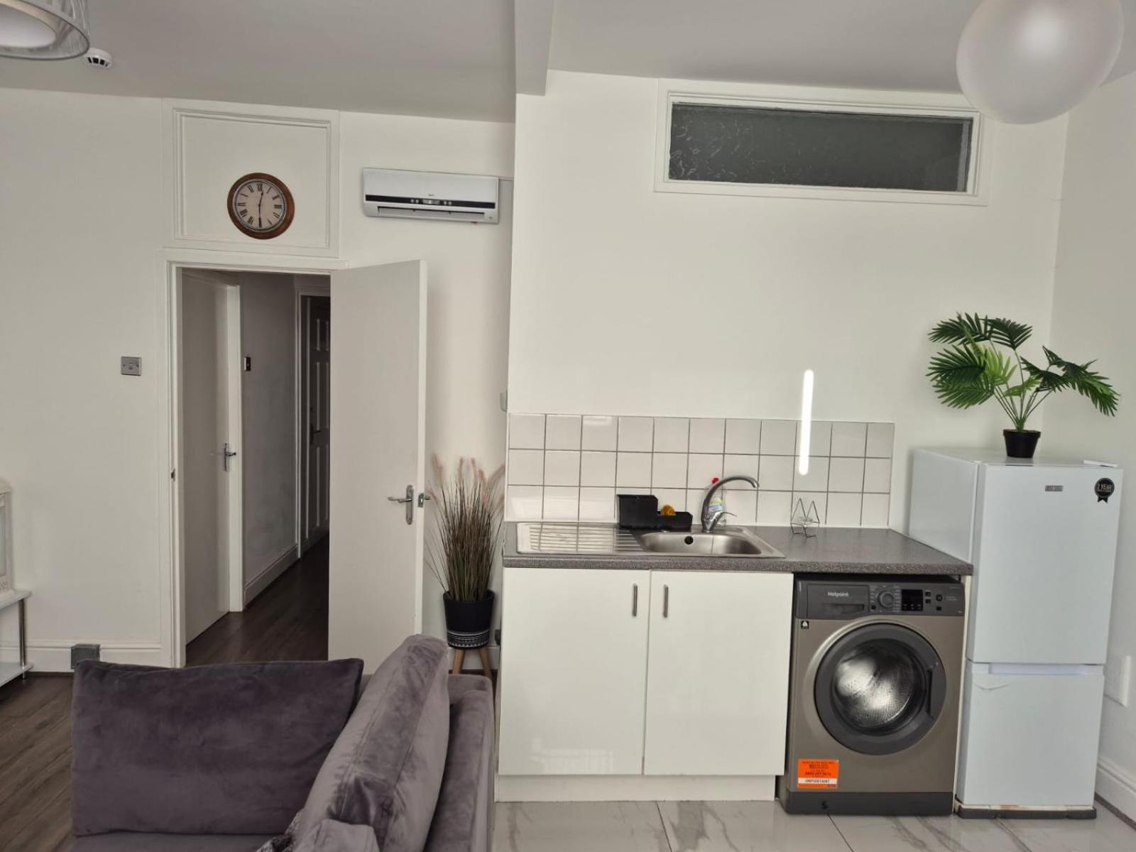 Apartment Affordably Elegant Close To Coop Live, Etihad Stadium And Centre Manchester