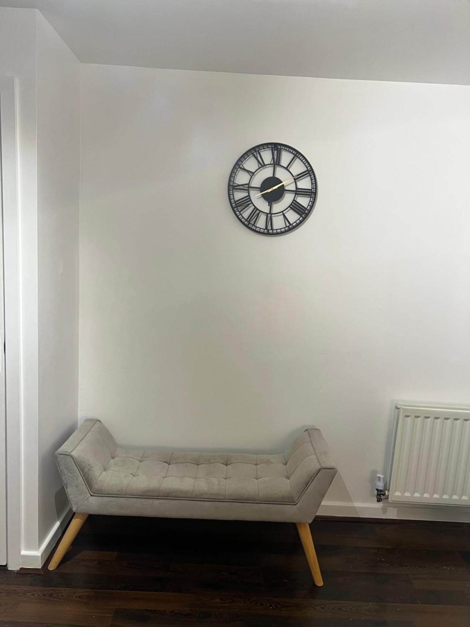 New Getaway House With 2 Free Parking Apartment