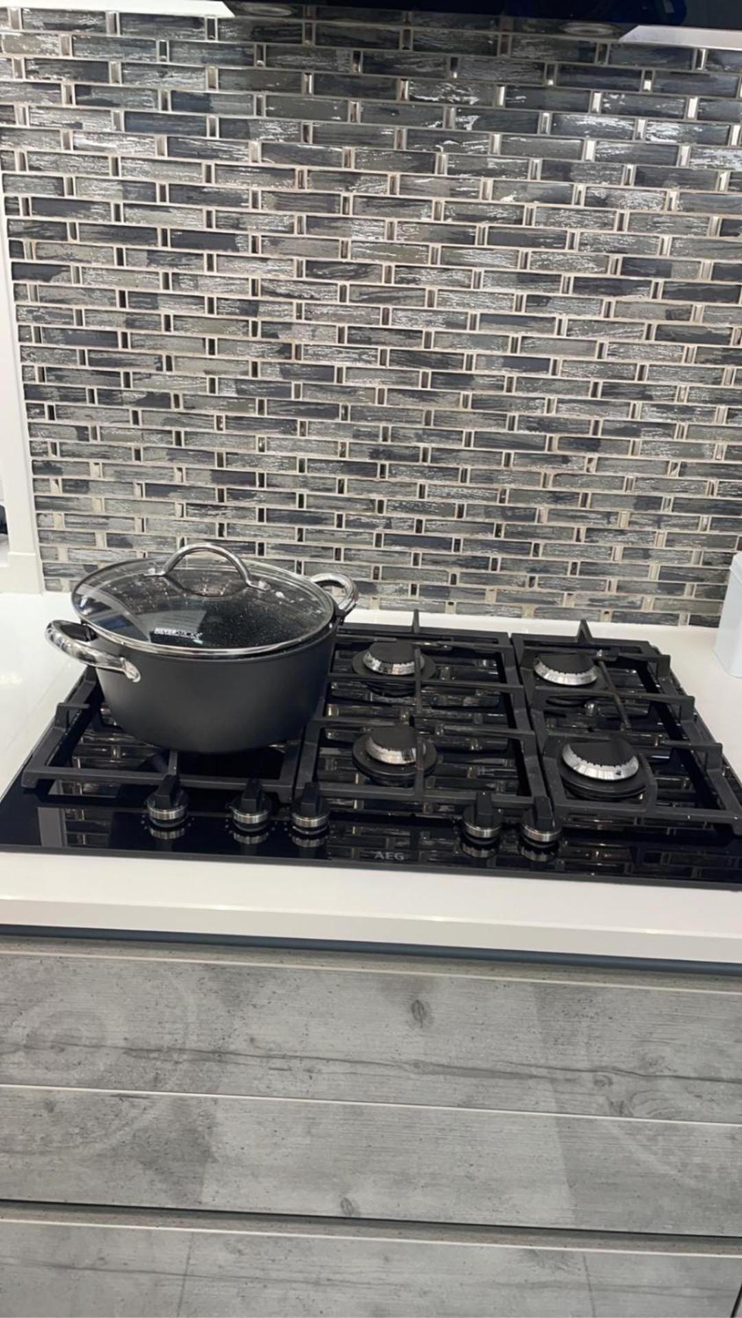 - 1 Bed- Garden - Parking *